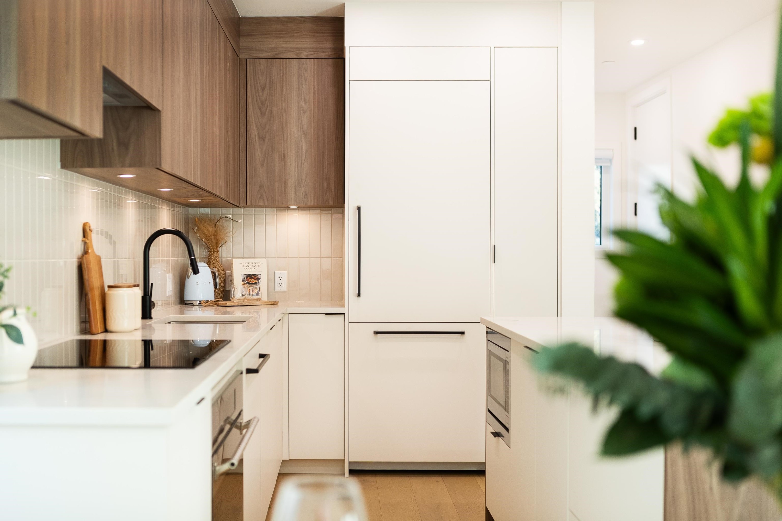 104-1550 3Rd Avenue E, Vancouver, BC