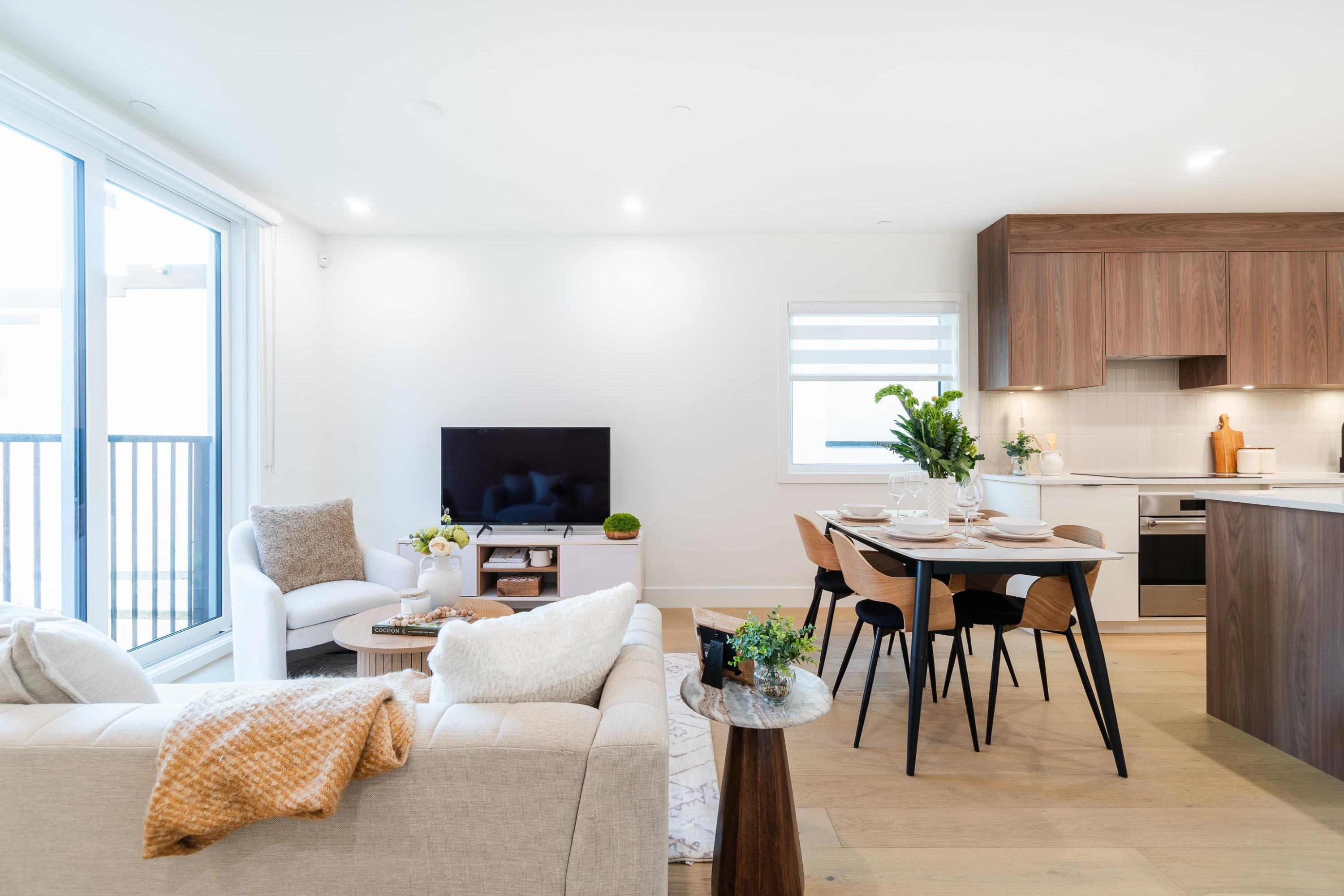 104-1550 3Rd Avenue E, Vancouver, BC