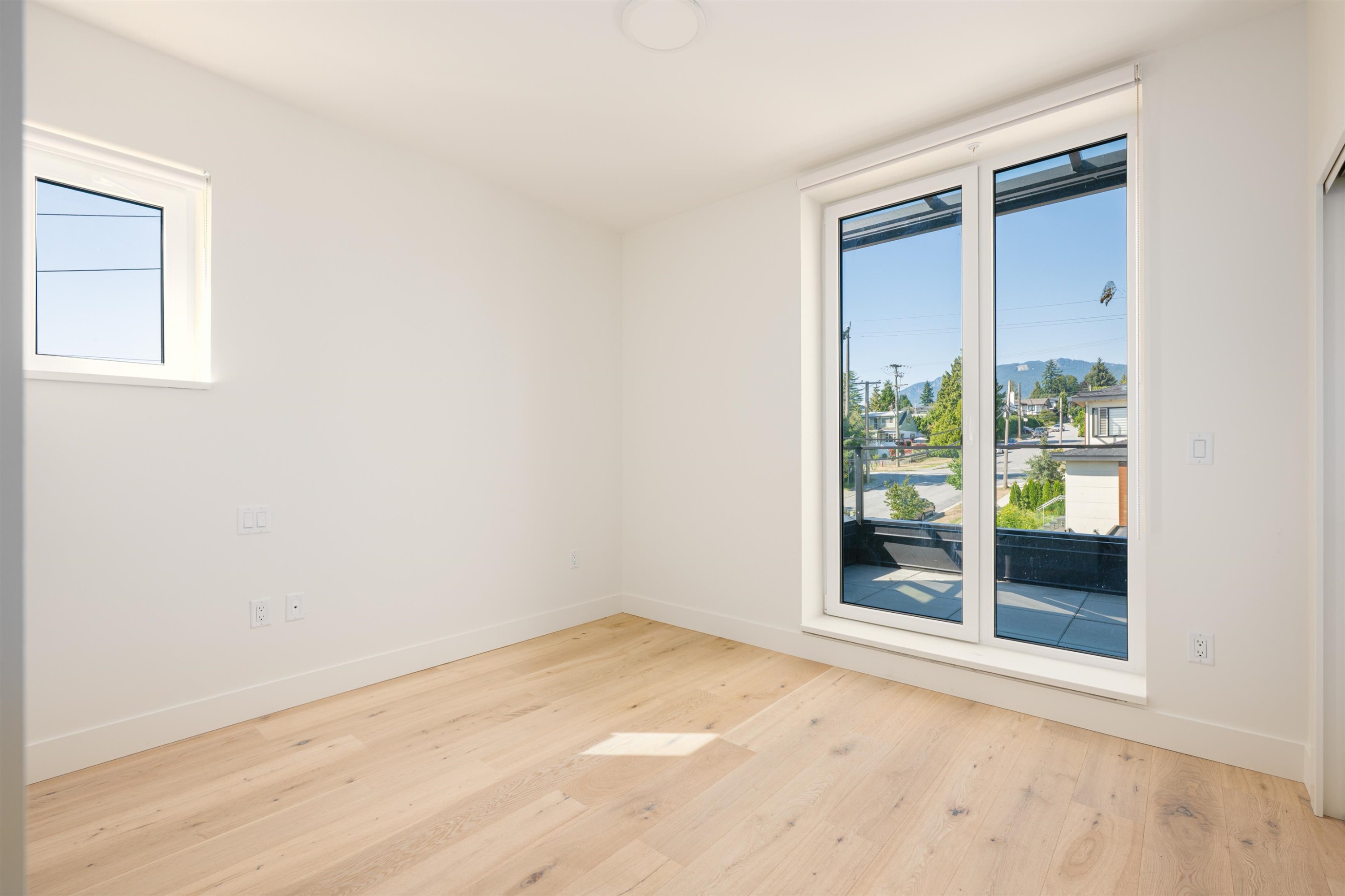 Th6-324 Ridgeway Avenue E, North Vancouver, BC