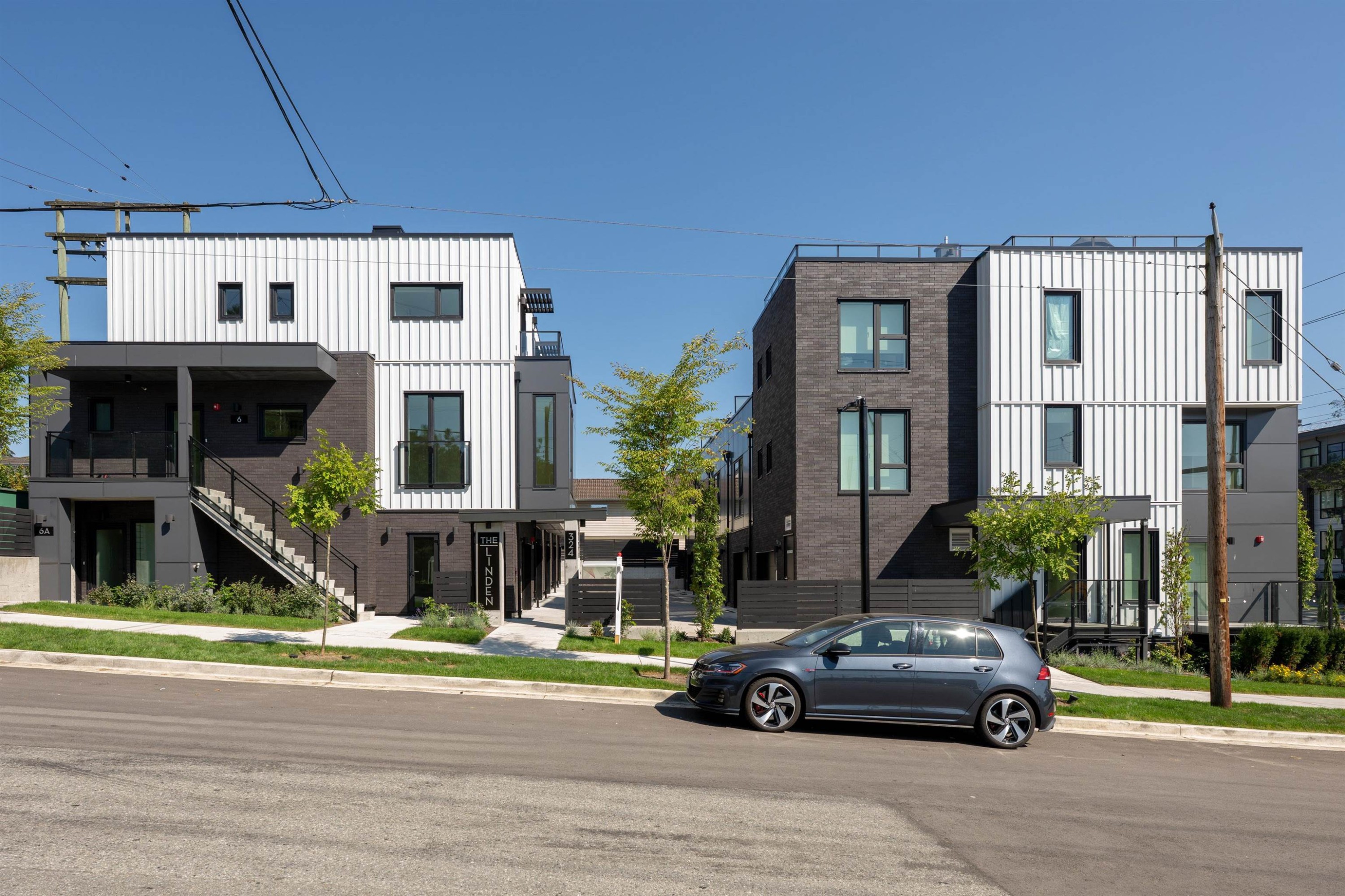 Th6-324 Ridgeway Avenue E, North Vancouver, BC