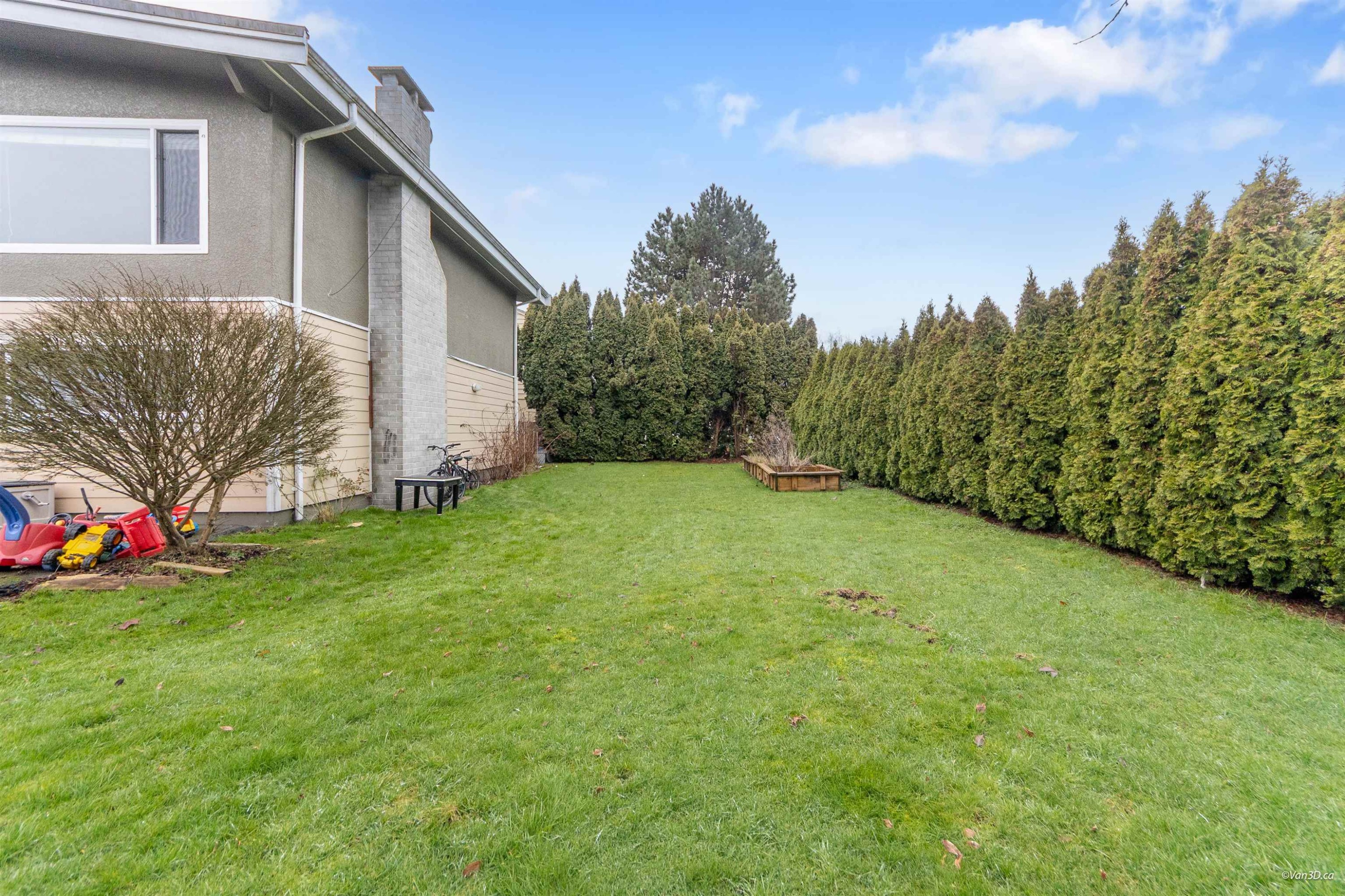 11300 Seafield Crescent, Richmond, BC