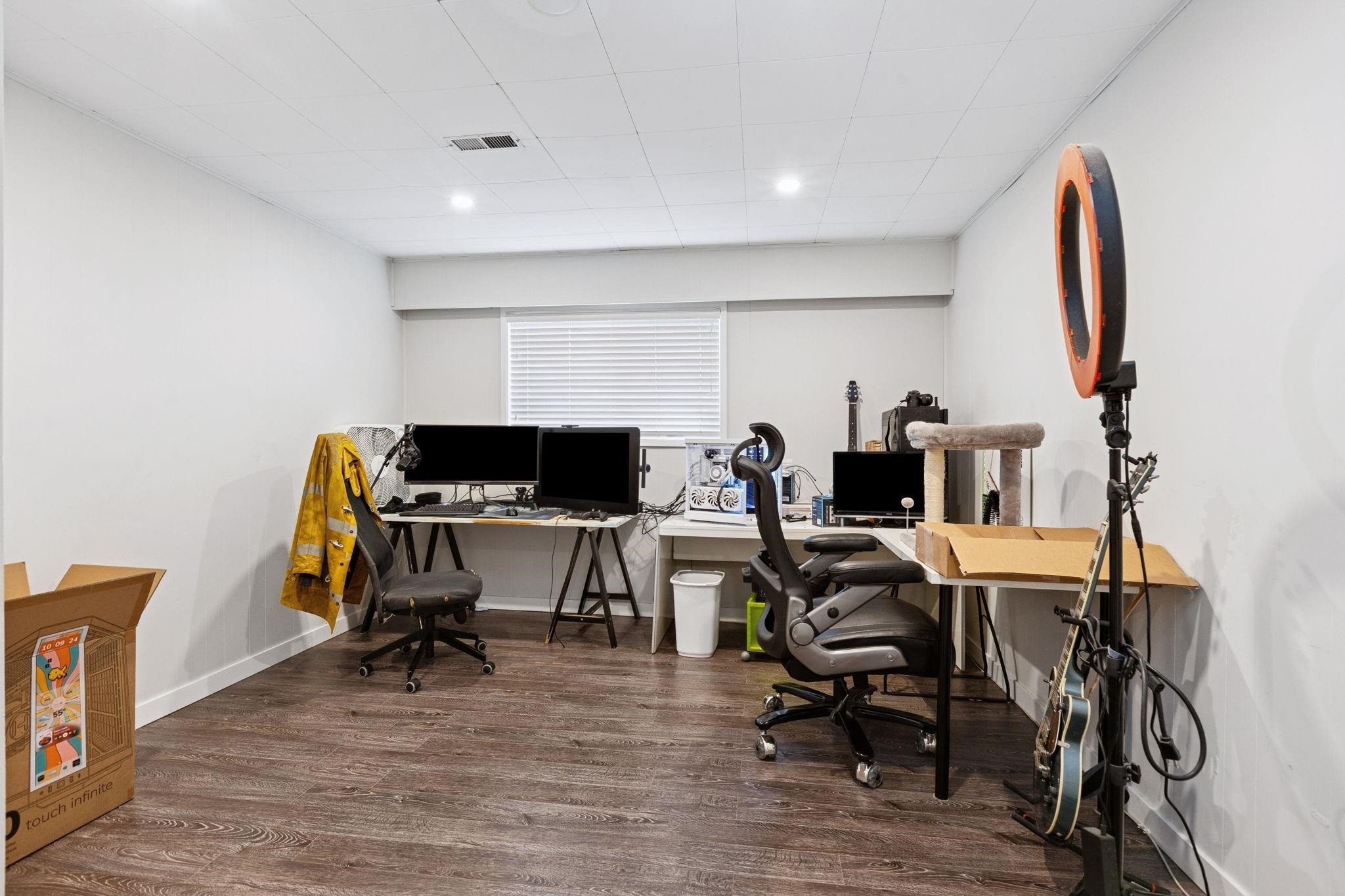 651 17Th Avenue E, Vancouver, BC