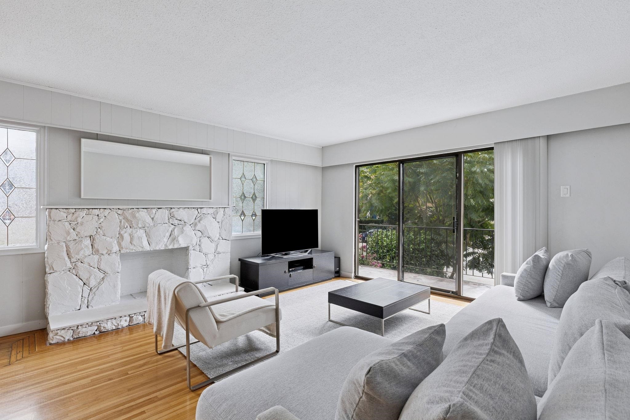 651 17Th Avenue E, Vancouver, BC