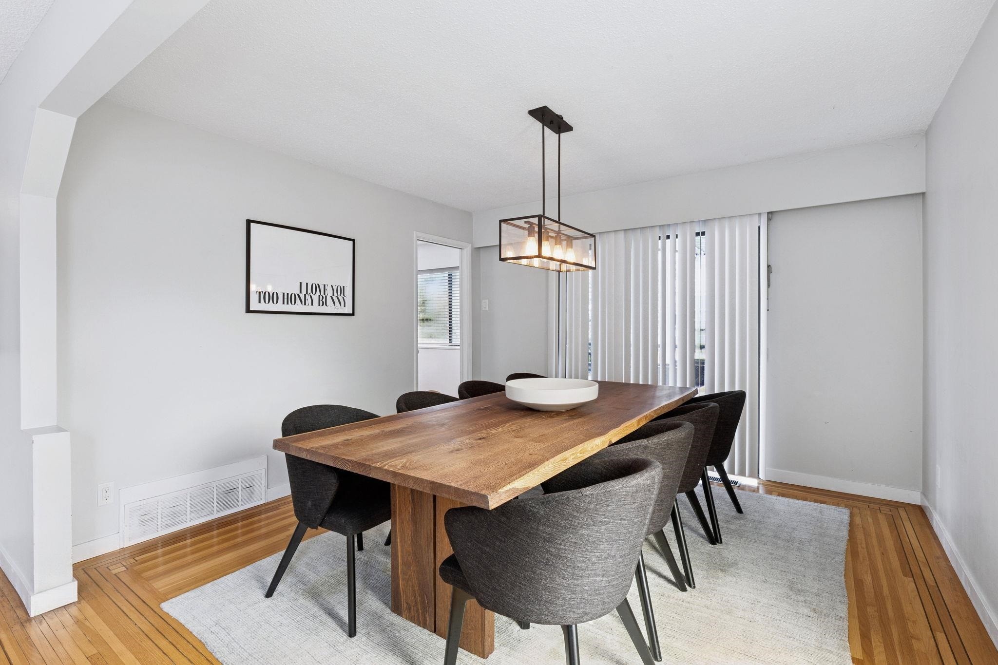 651 17Th Avenue E, Vancouver, BC