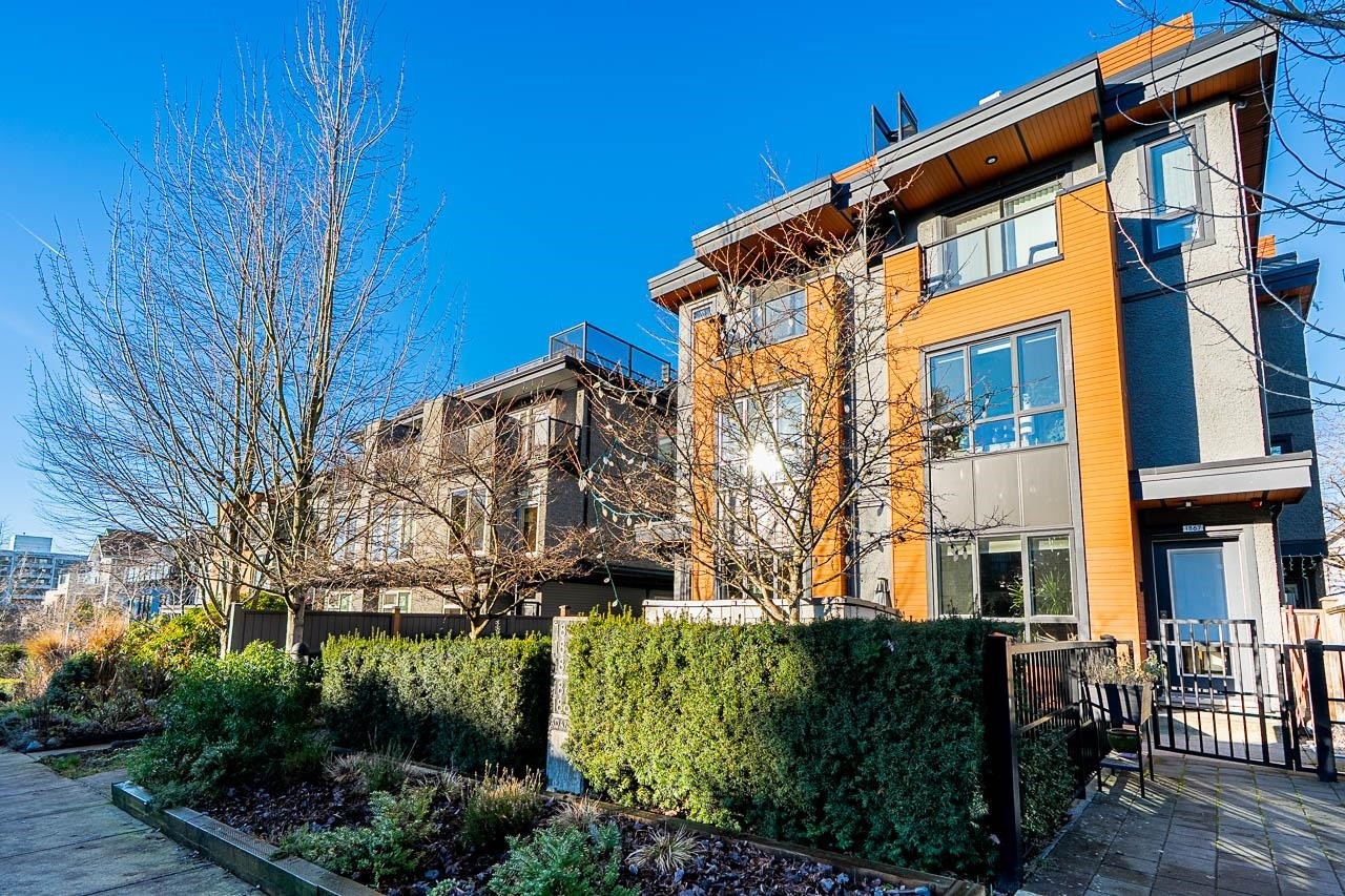 1865 Adanac Street, Vancouver, BC