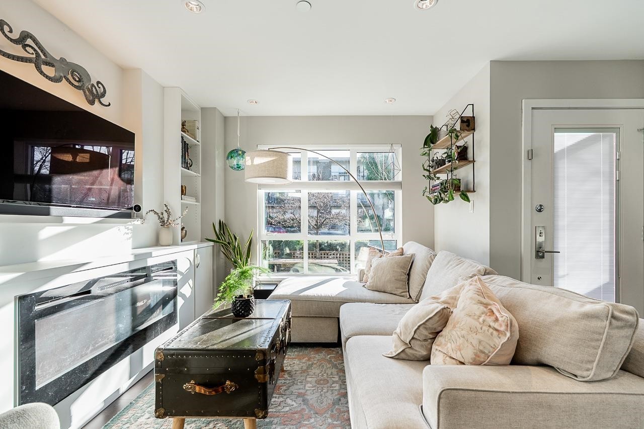 1865 Adanac Street, Vancouver, BC