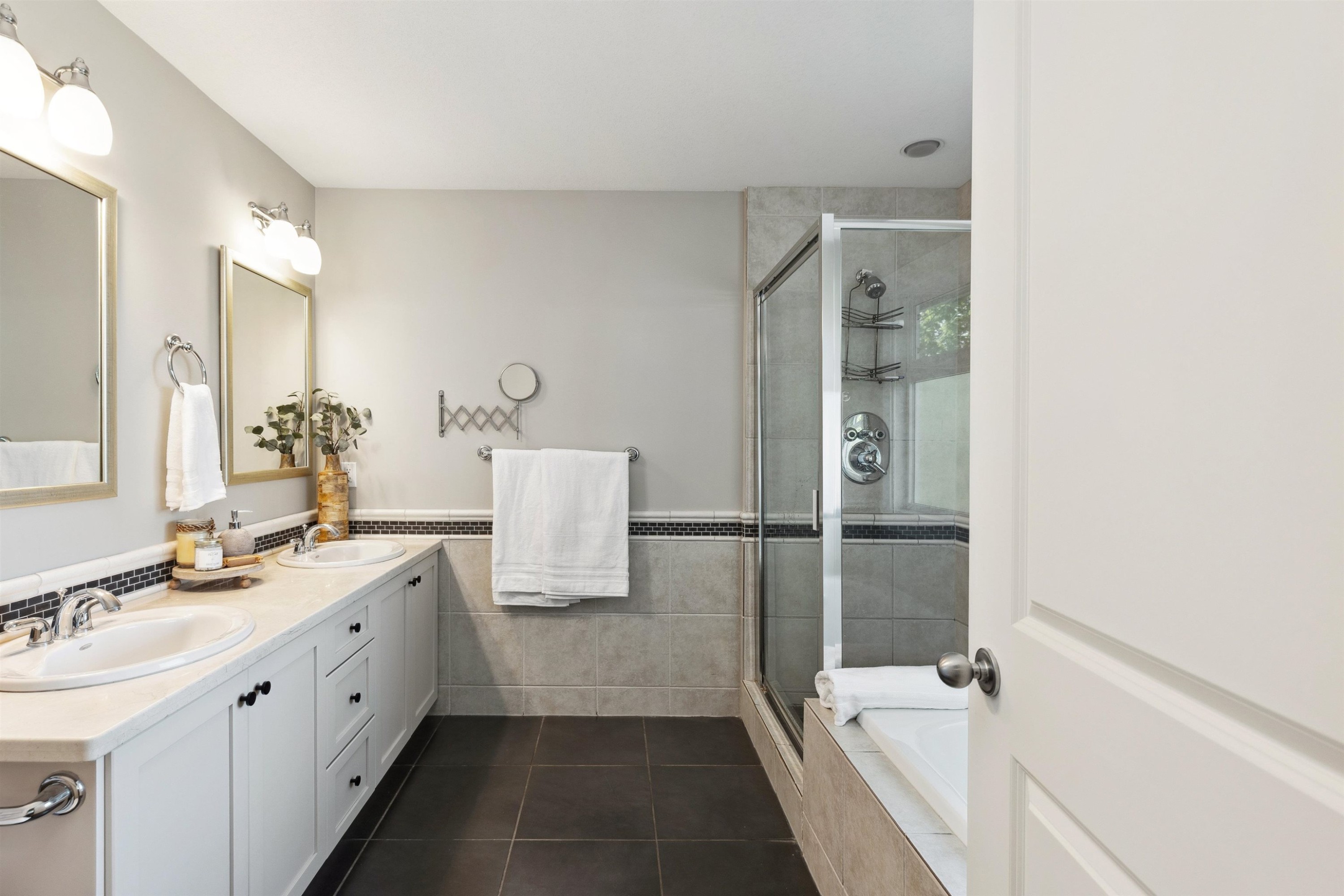 4731 Duncliffe Road, Richmond, BC