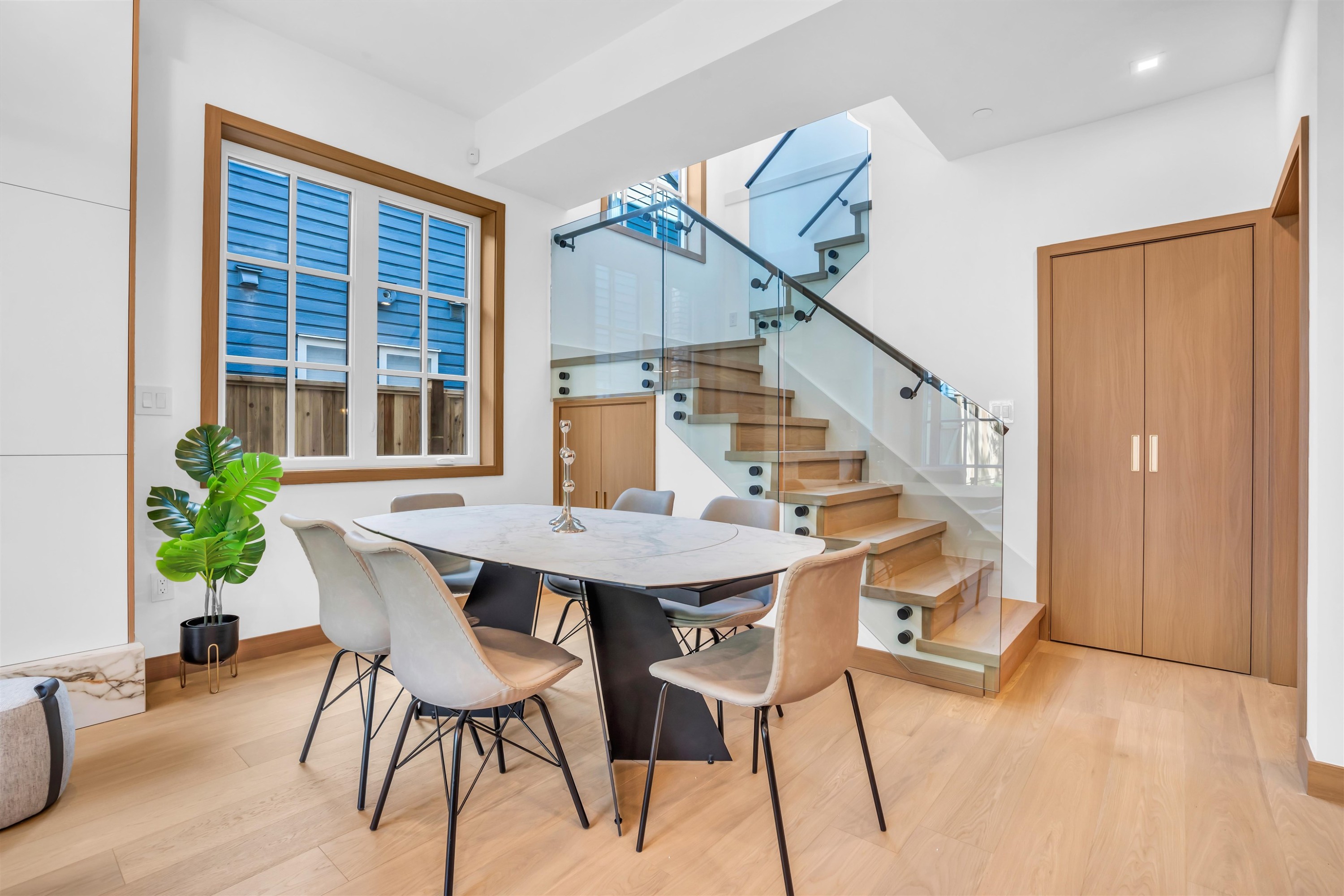 4029 33Rd Avenue W, Vancouver, BC