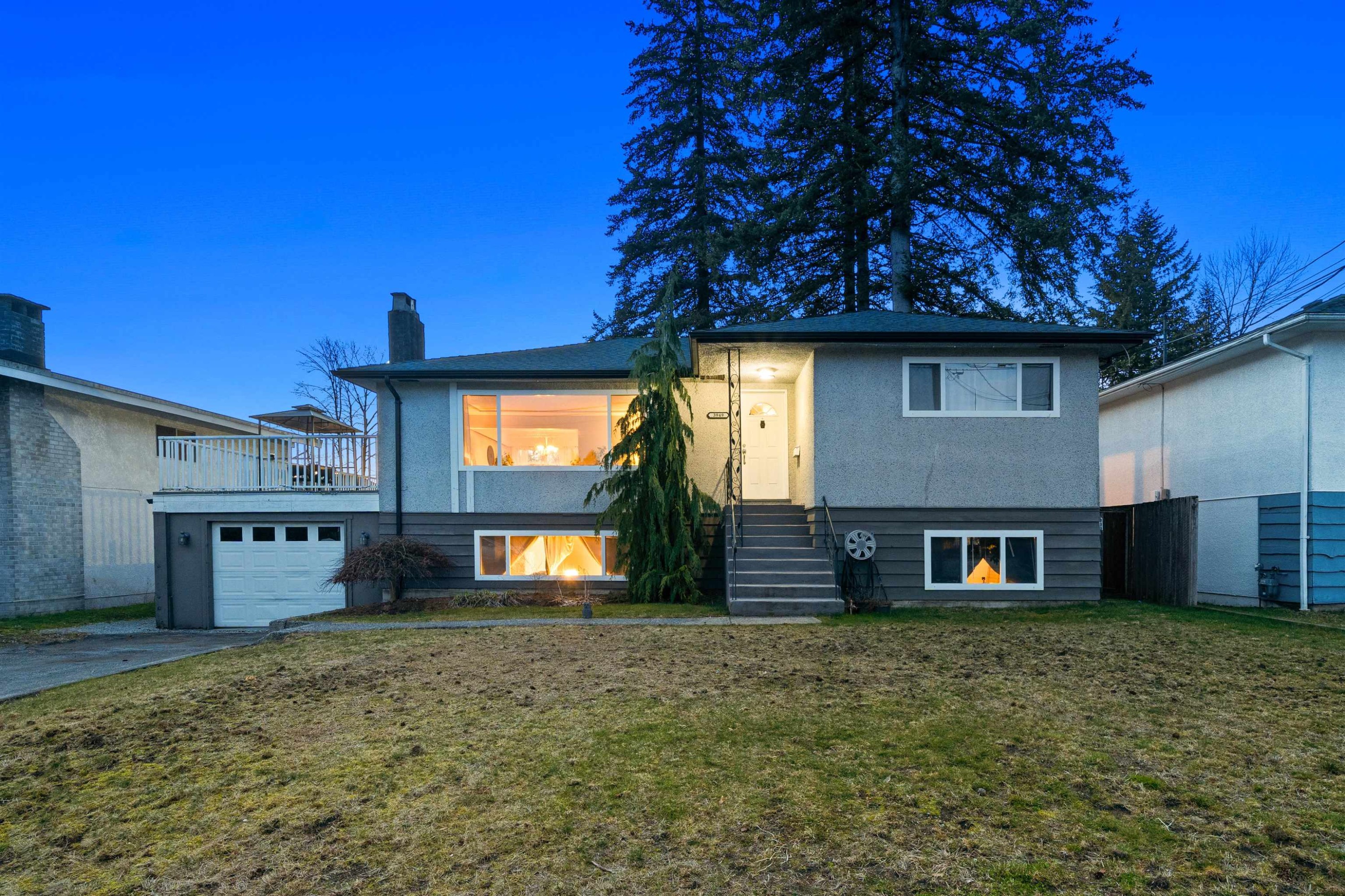 3949 Sefton Street, Port Coquitlam, BC