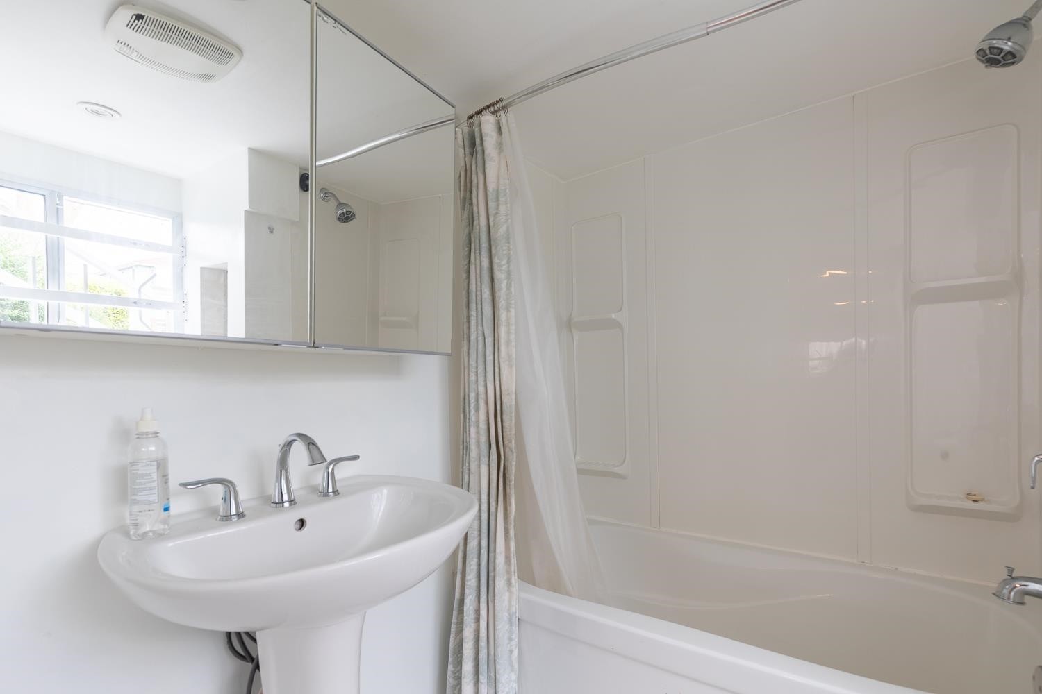 21 41St Avenue E, Vancouver, BC