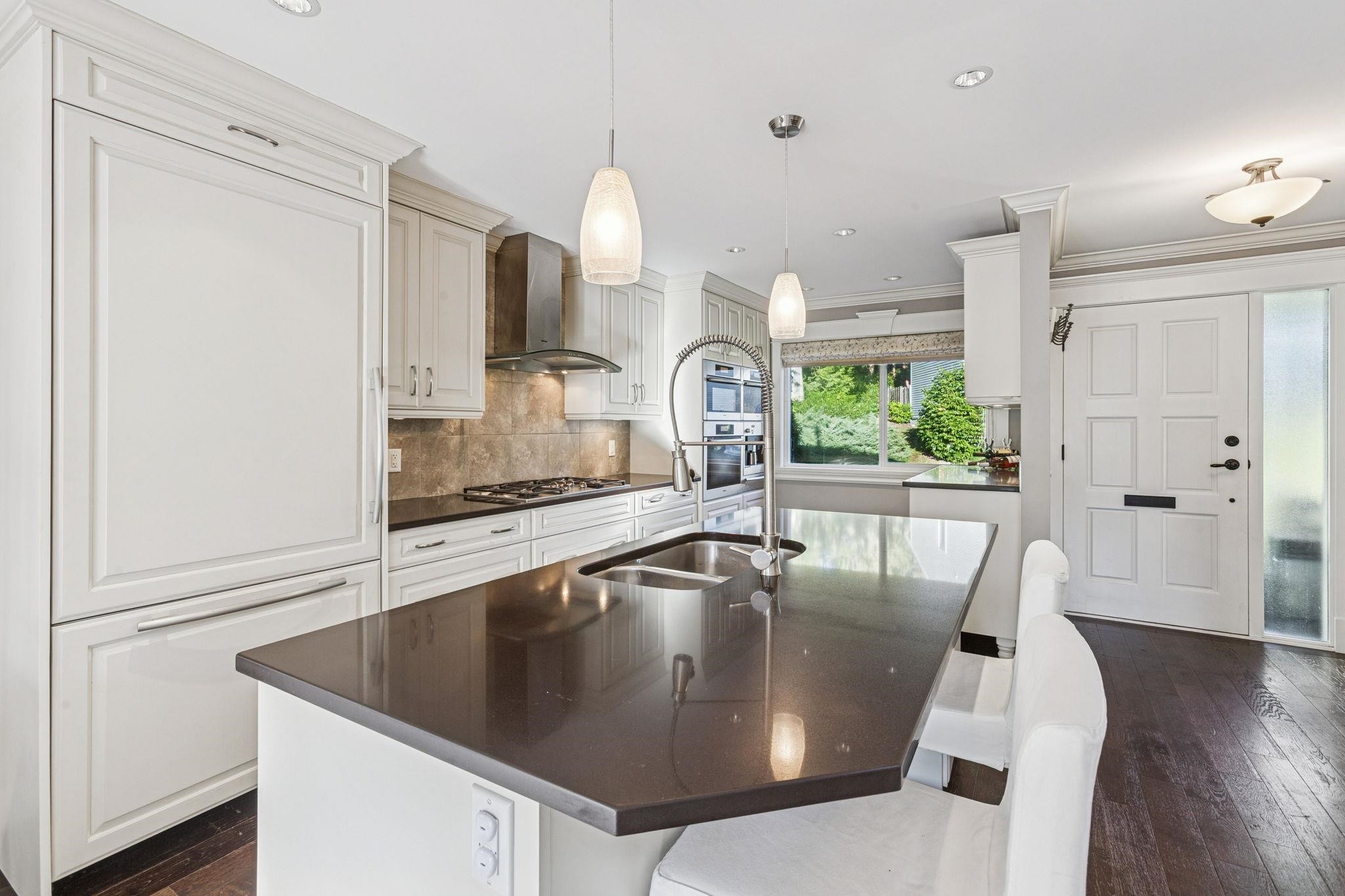 4687 Hoskins Road, North Vancouver, BC