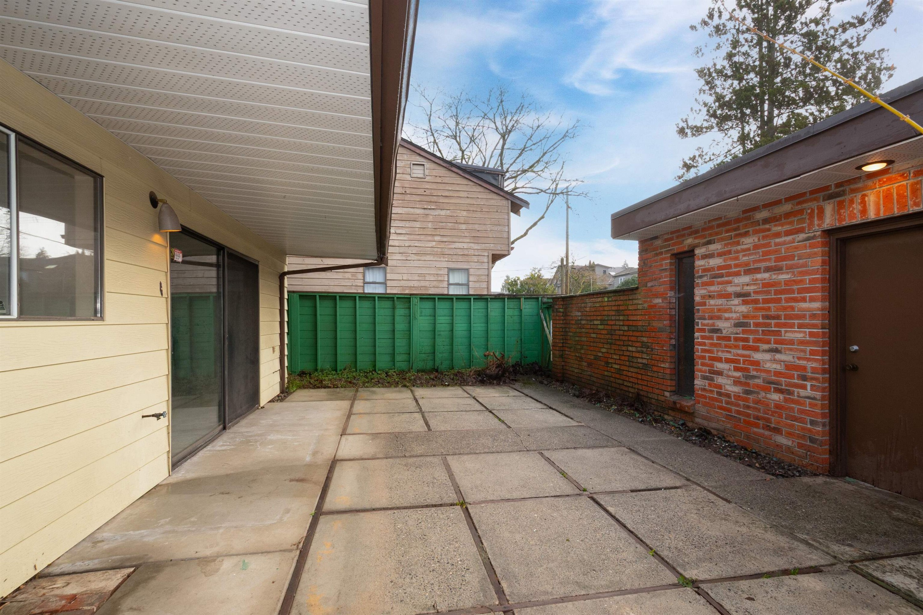 3812 24Th Avenue W, Vancouver, BC