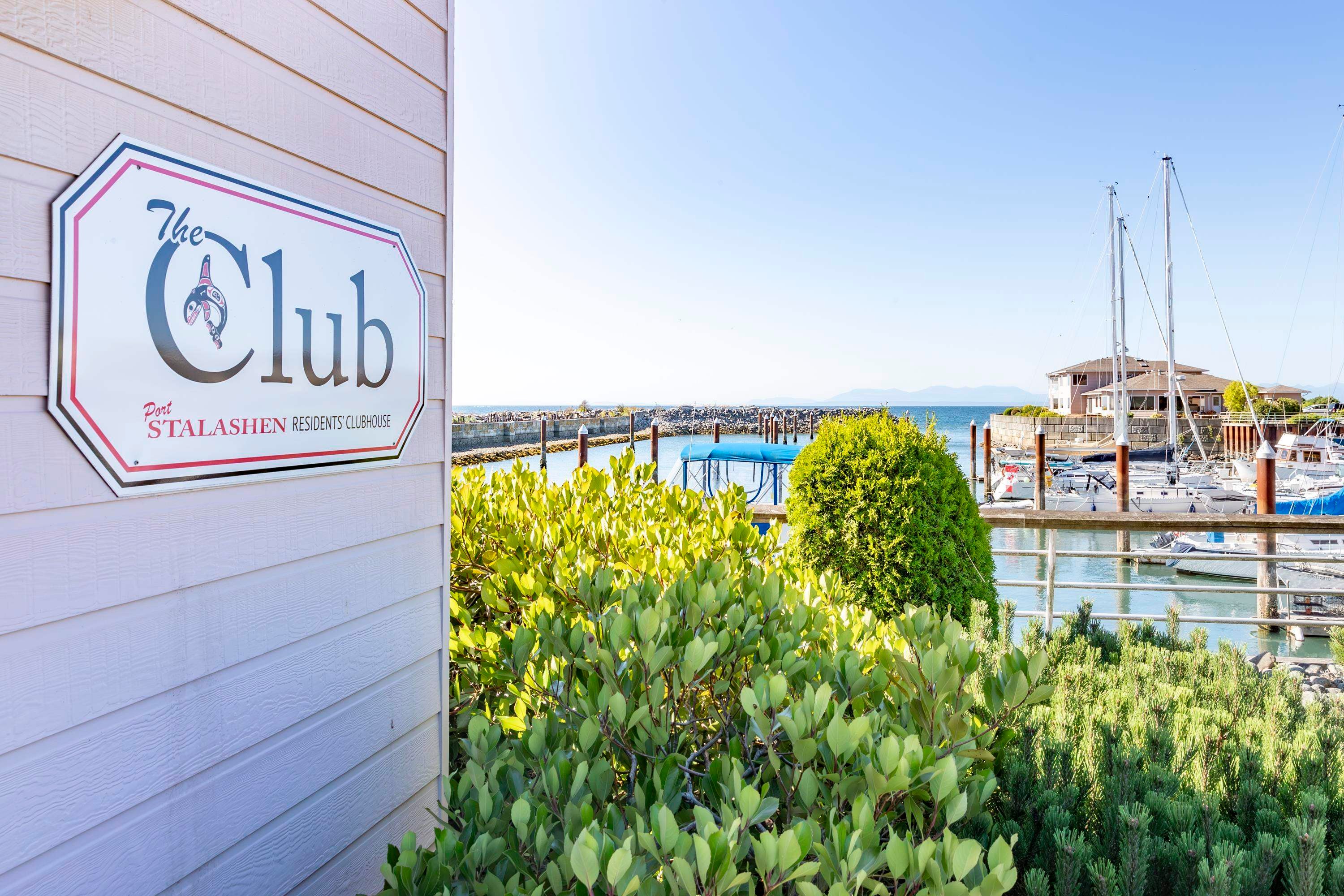 226-1585 Field Road, Sechelt, BC