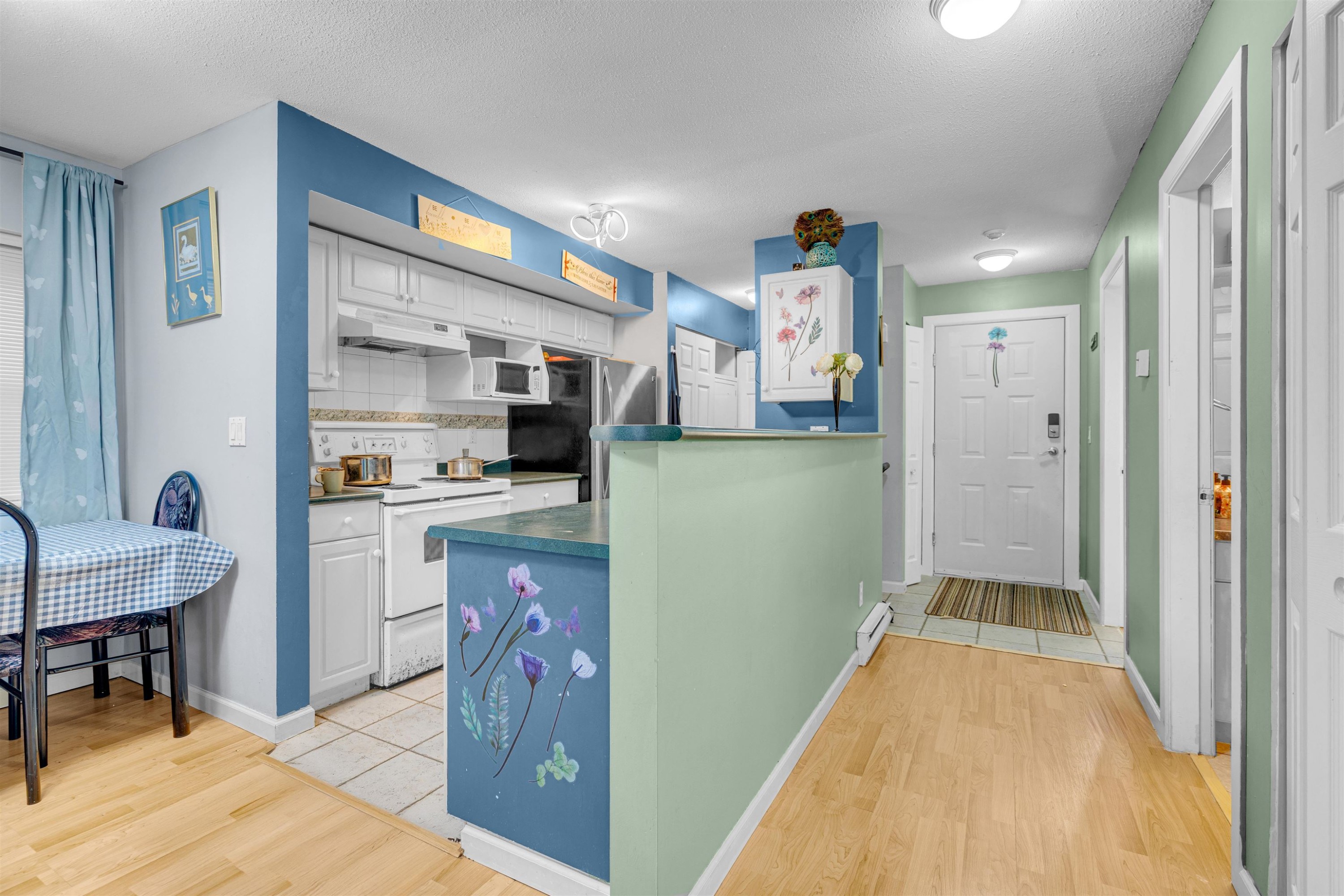 101-22277 122 Avenue, Maple Ridge, BC