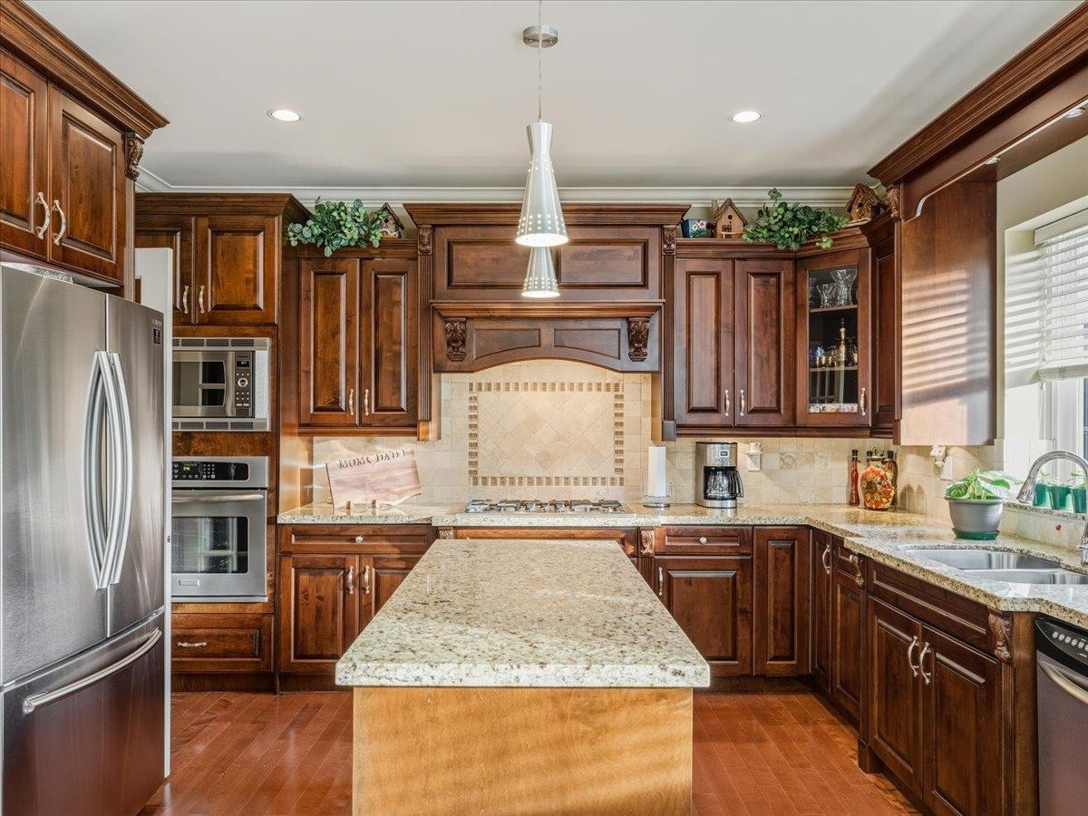 5822 Cove Link Road, Ladner, BC