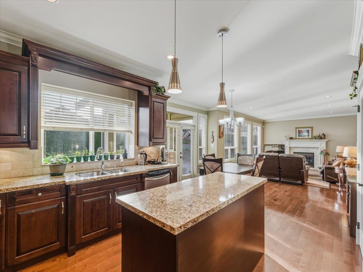 5822 Cove Link Road, Ladner, BC