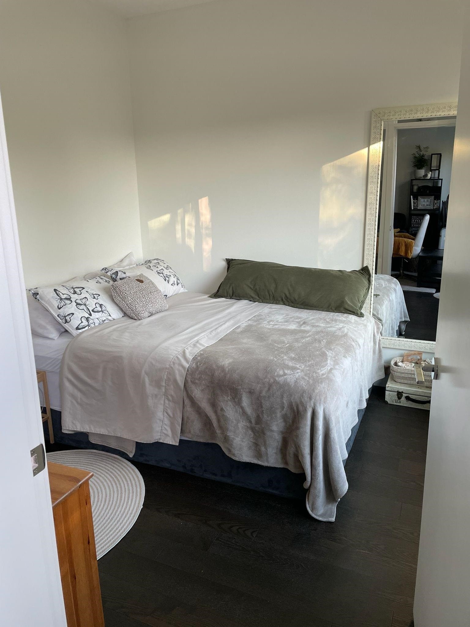 405-2666 Duke Street, Vancouver, BC