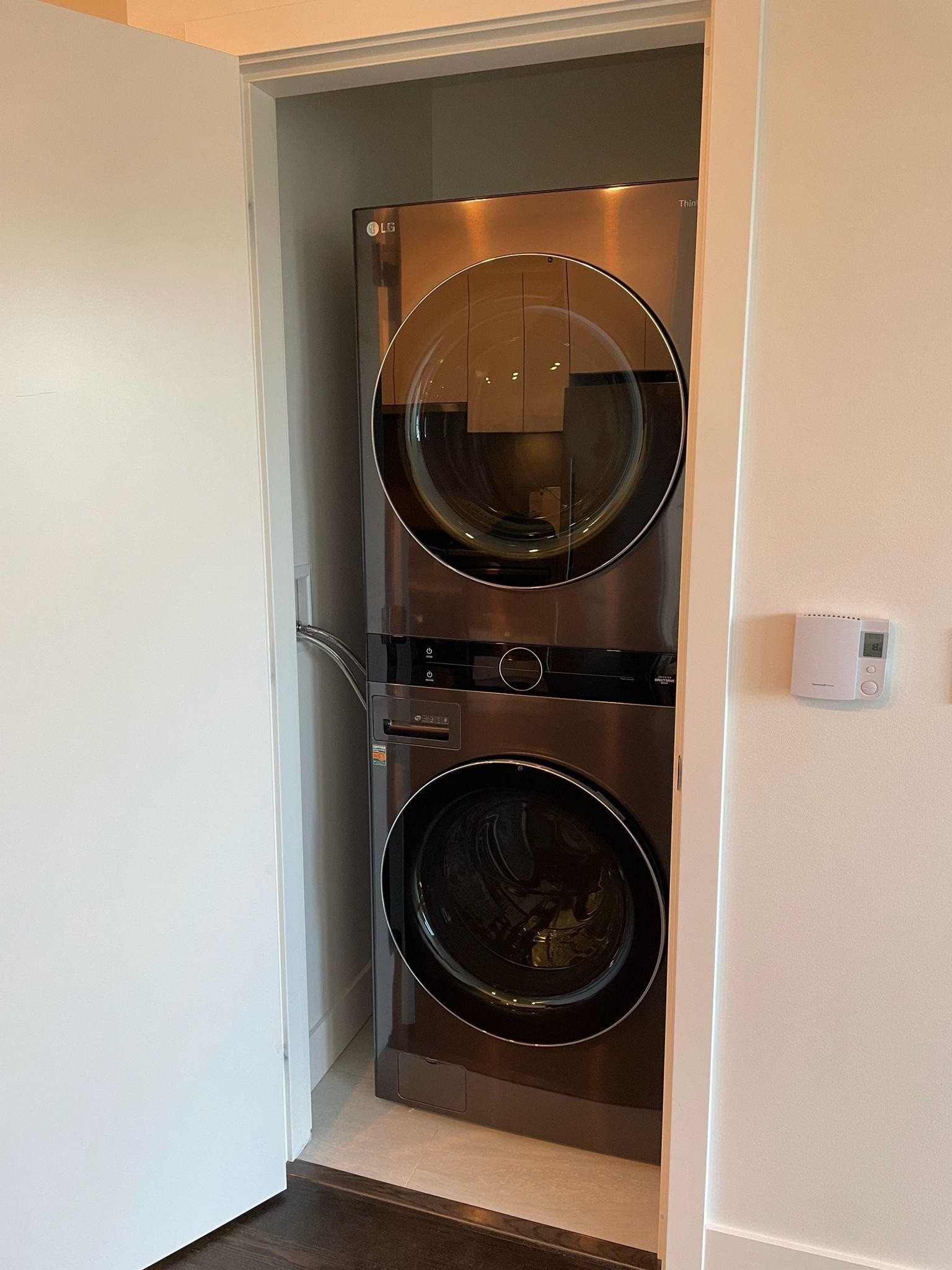 405-2666 Duke Street, Vancouver, BC