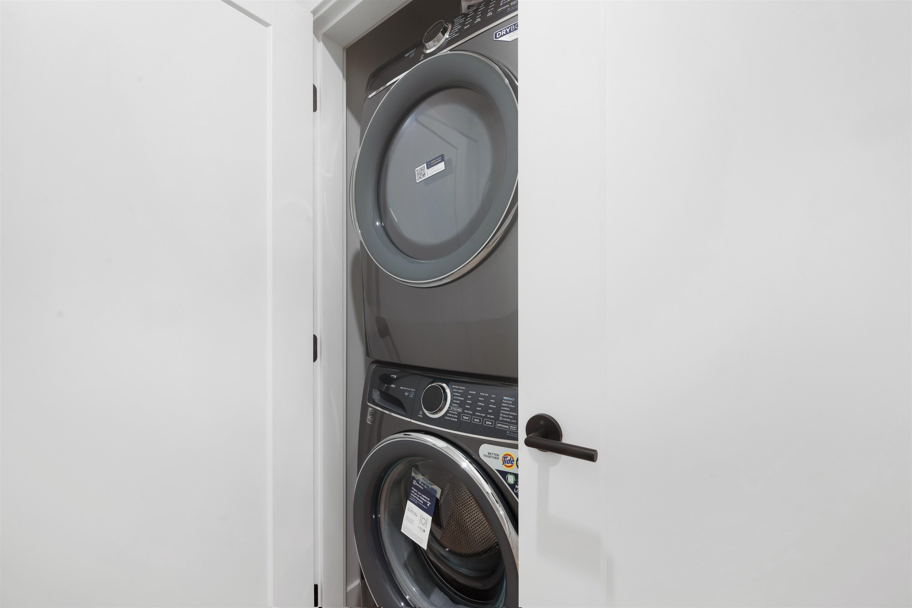 4-5554 Culloden Street, Vancouver, BC