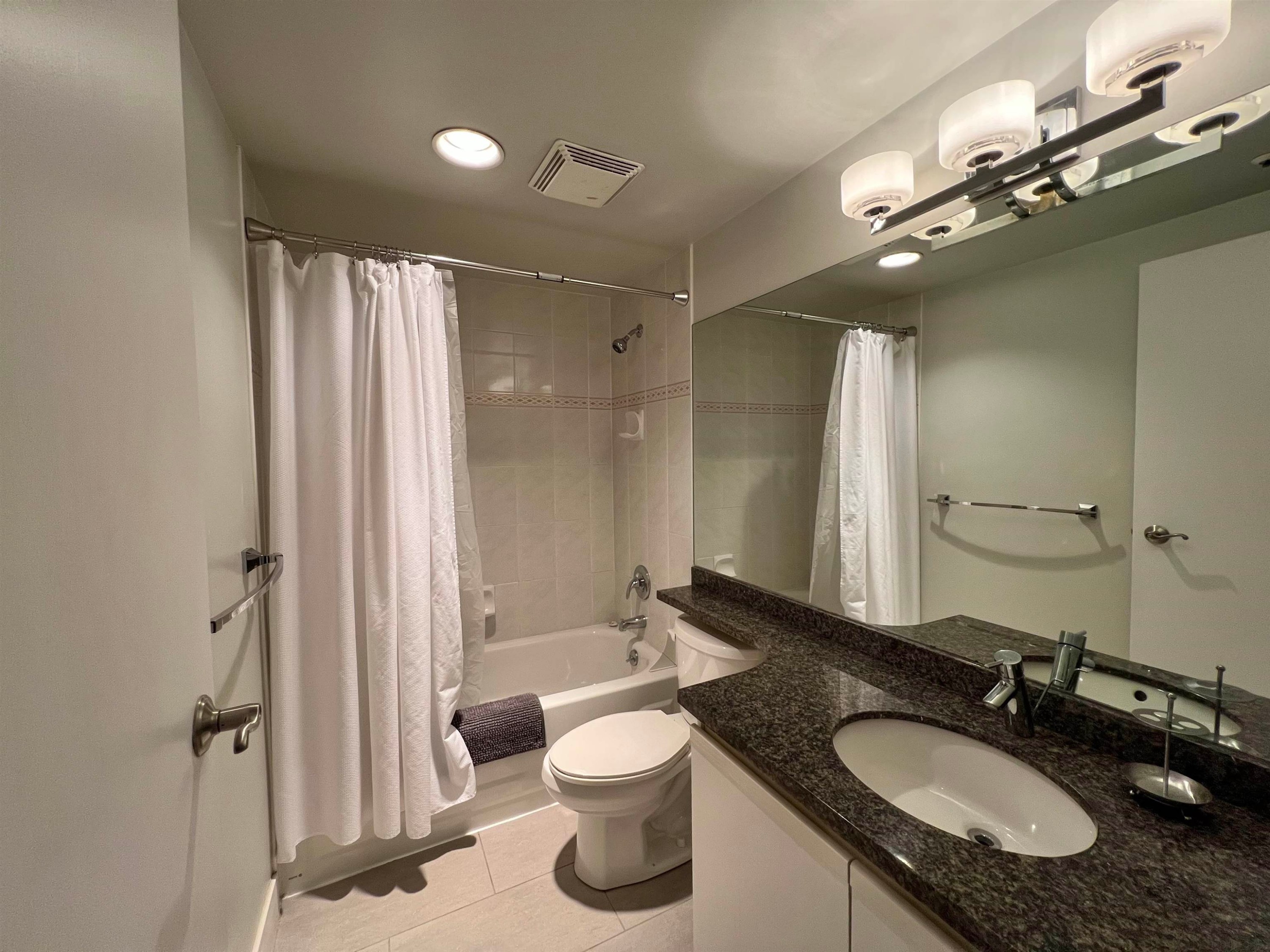 807-950 Cambie Street, Vancouver, BC