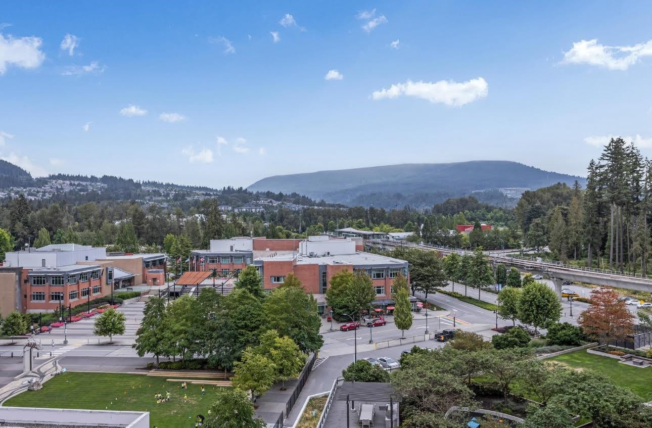 1103-2979 Glen Drive, Coquitlam, BC