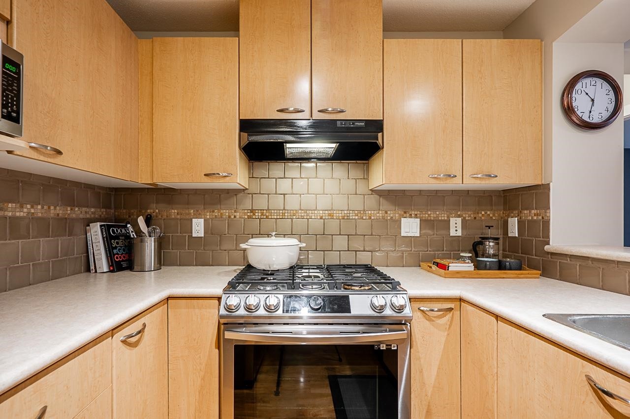 211-2958 Silver Springs Boulevard, Coquitlam, BC