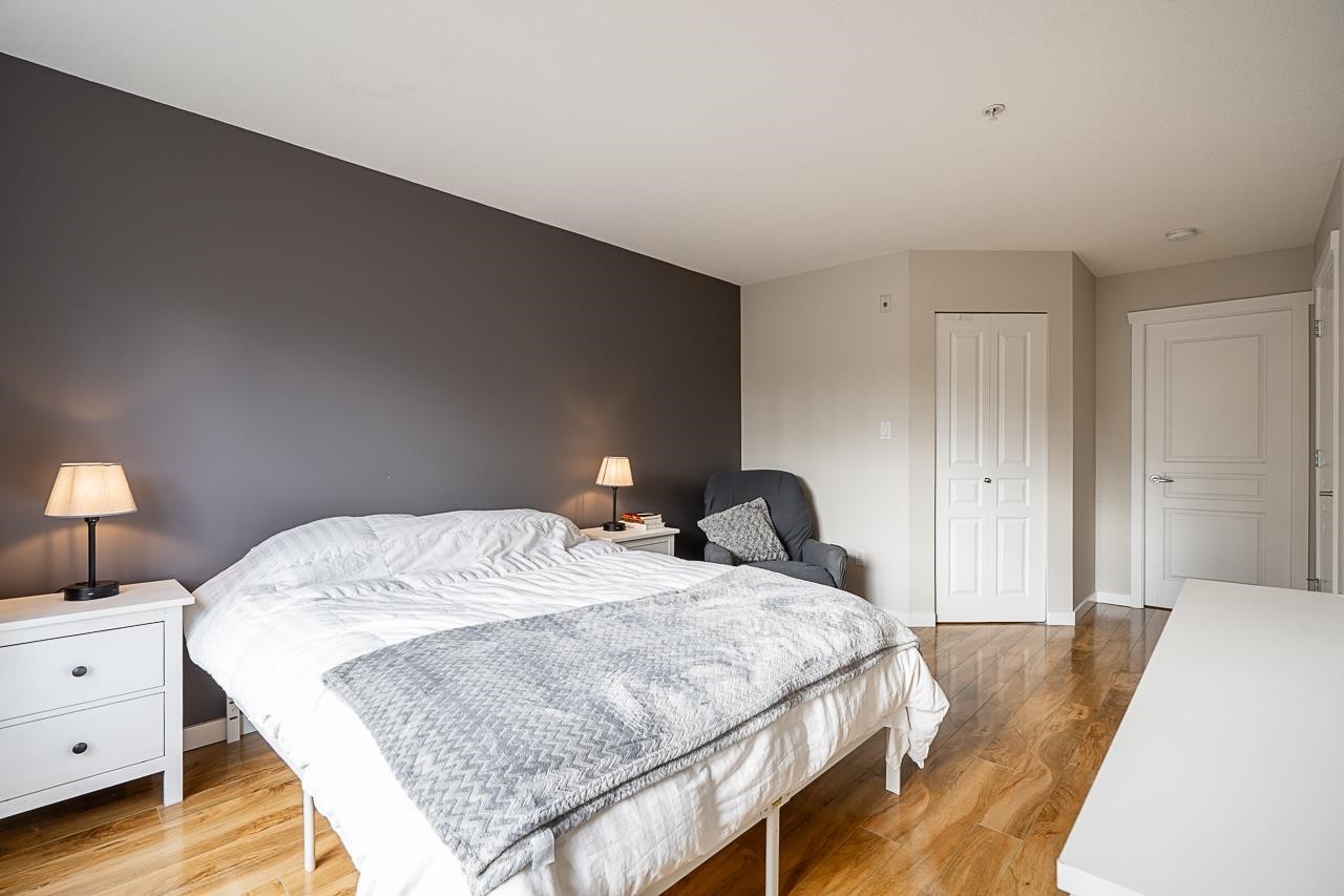 211-2958 Silver Springs Boulevard, Coquitlam, BC