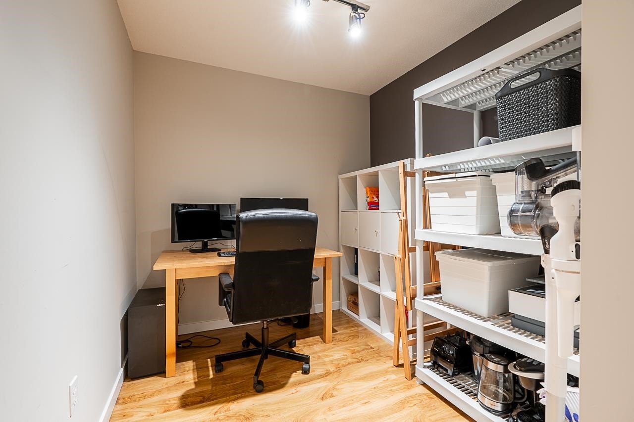 211-2958 Silver Springs Boulevard, Coquitlam, BC