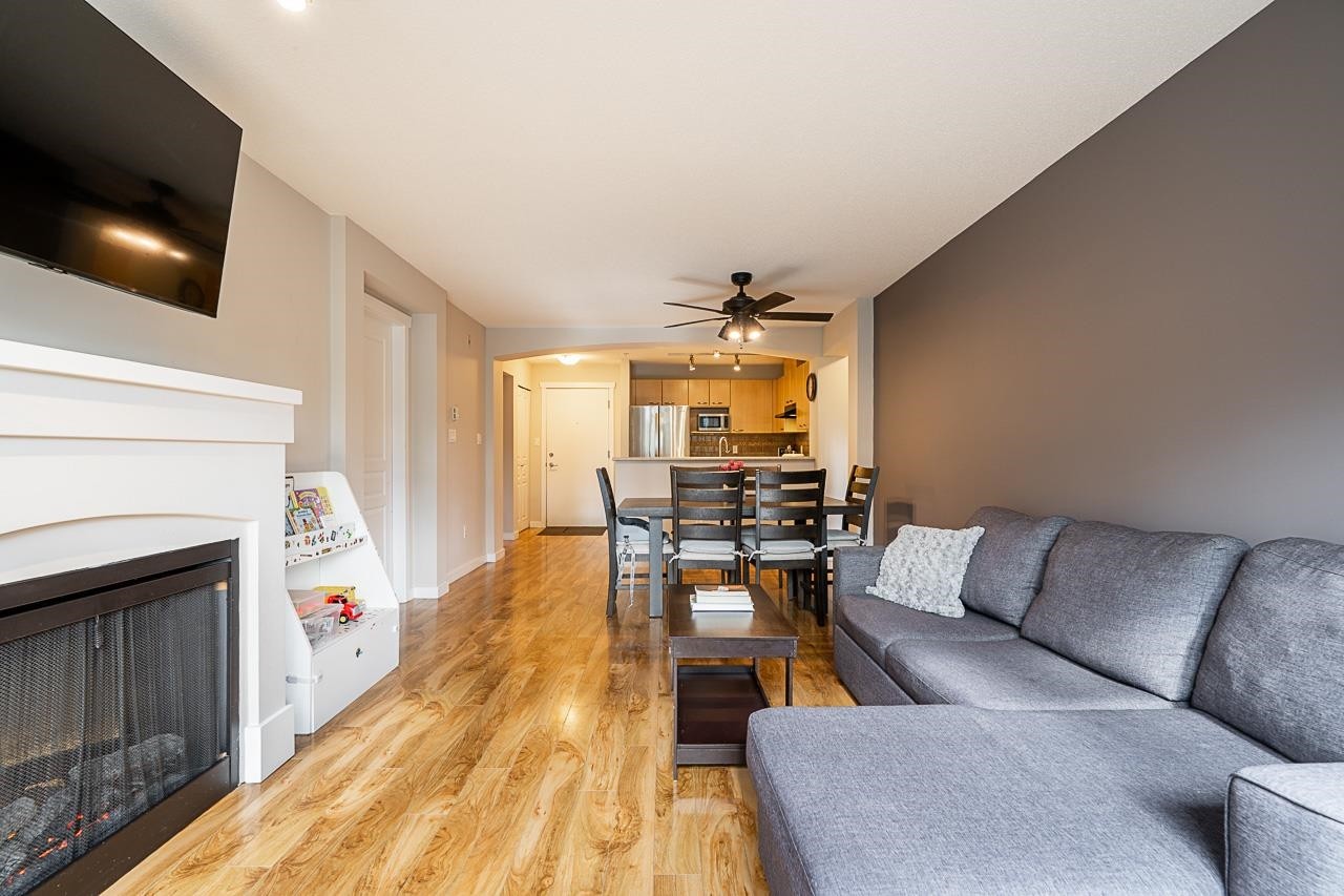 211-2958 Silver Springs Boulevard, Coquitlam, BC