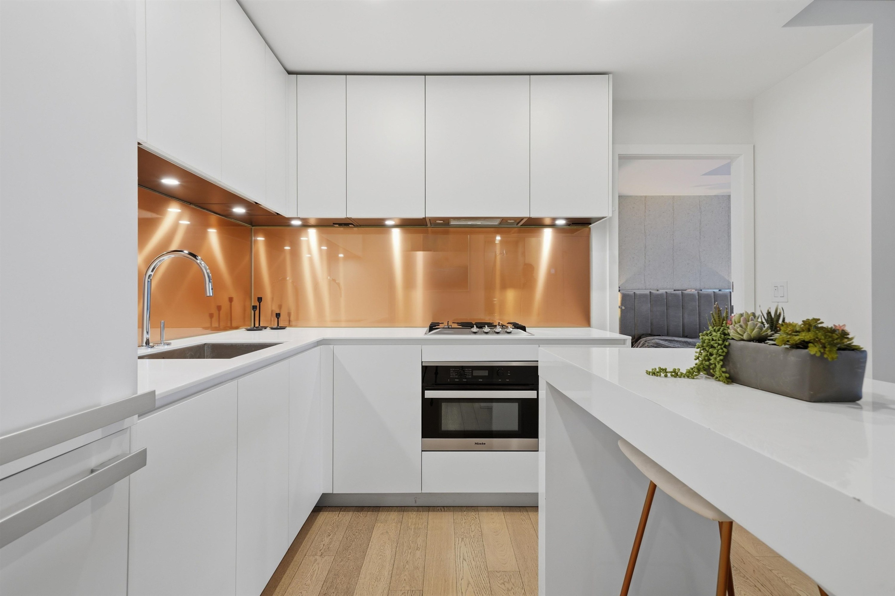 2506-1480 Howe Street, Vancouver, BC