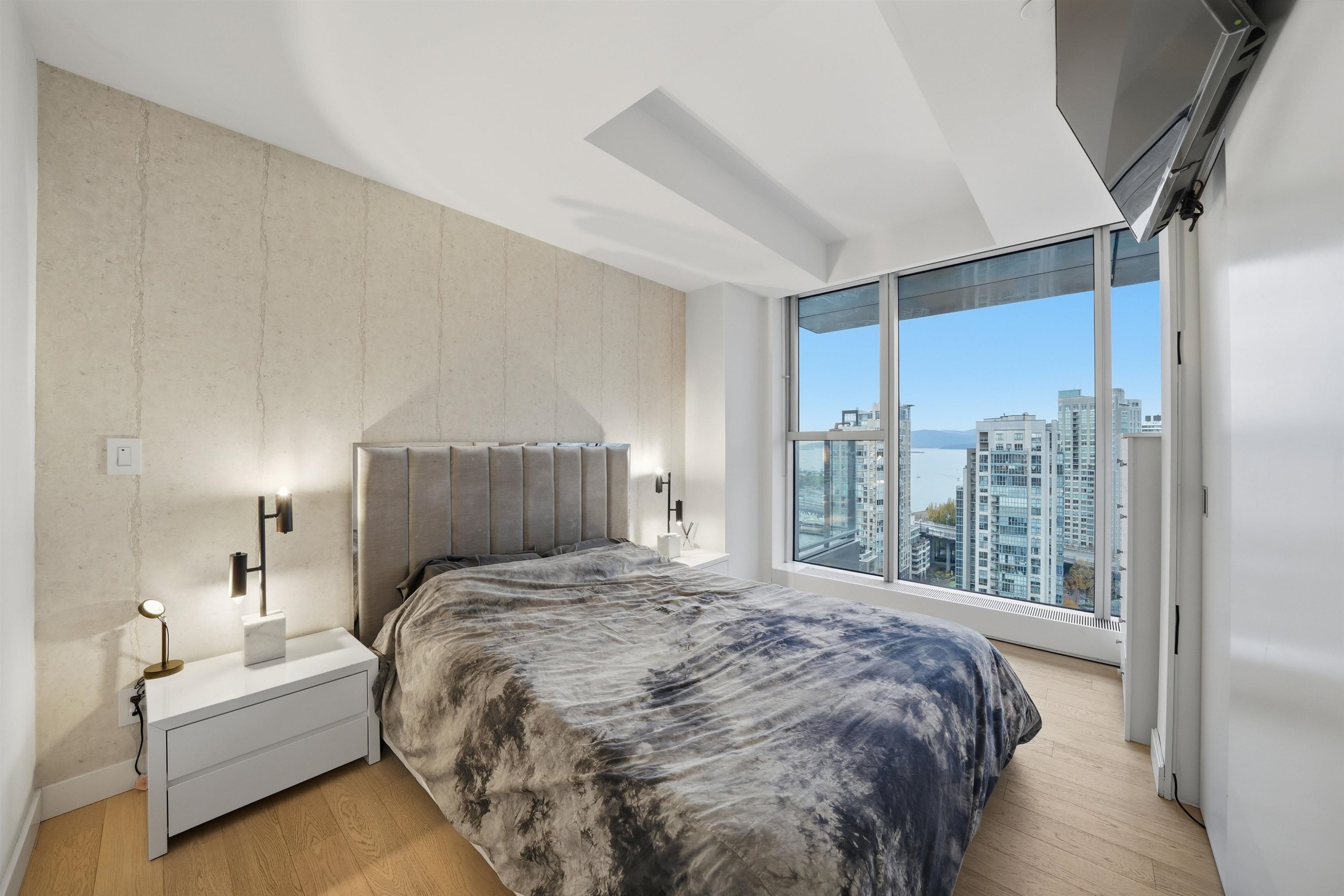 2506-1480 Howe Street, Vancouver, BC