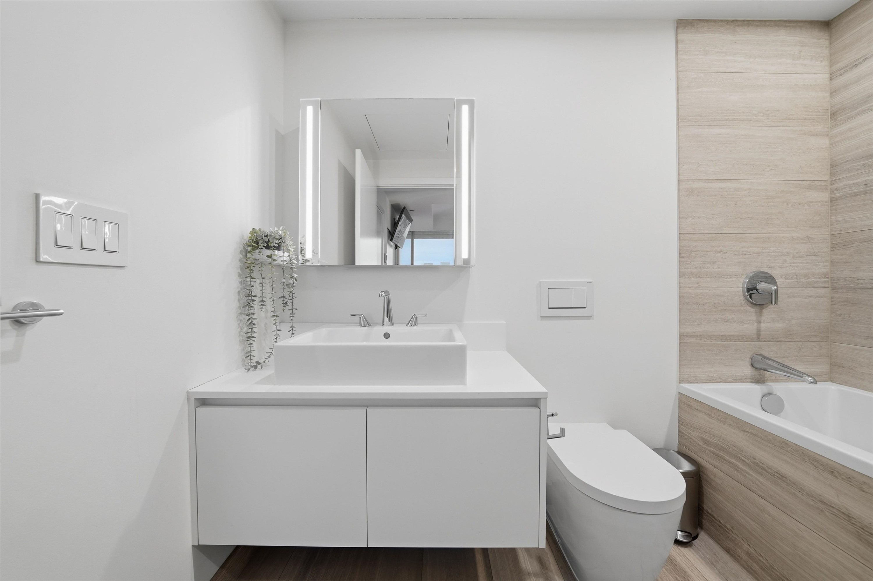 2506-1480 Howe Street, Vancouver, BC