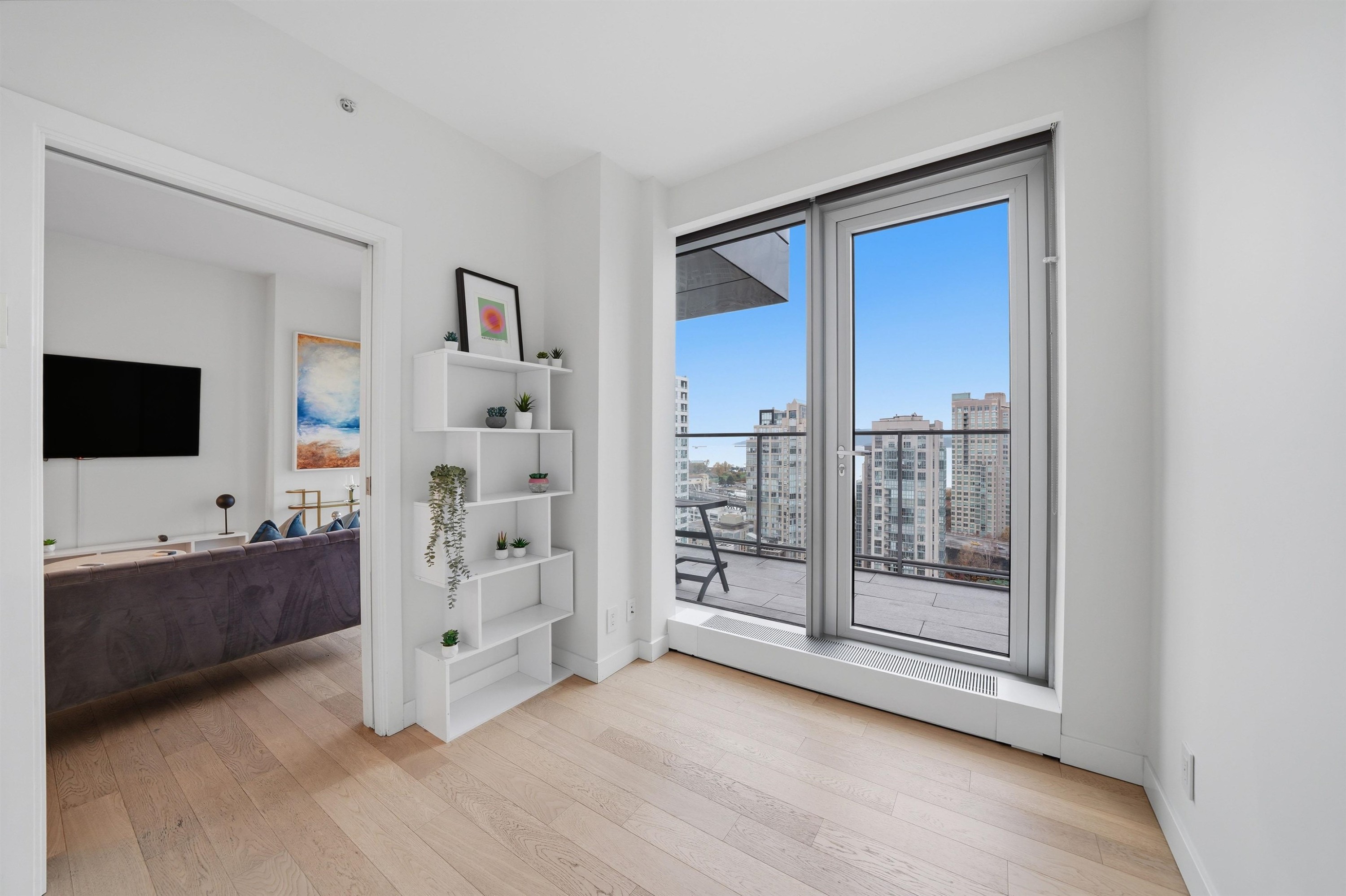 2506-1480 Howe Street, Vancouver, BC