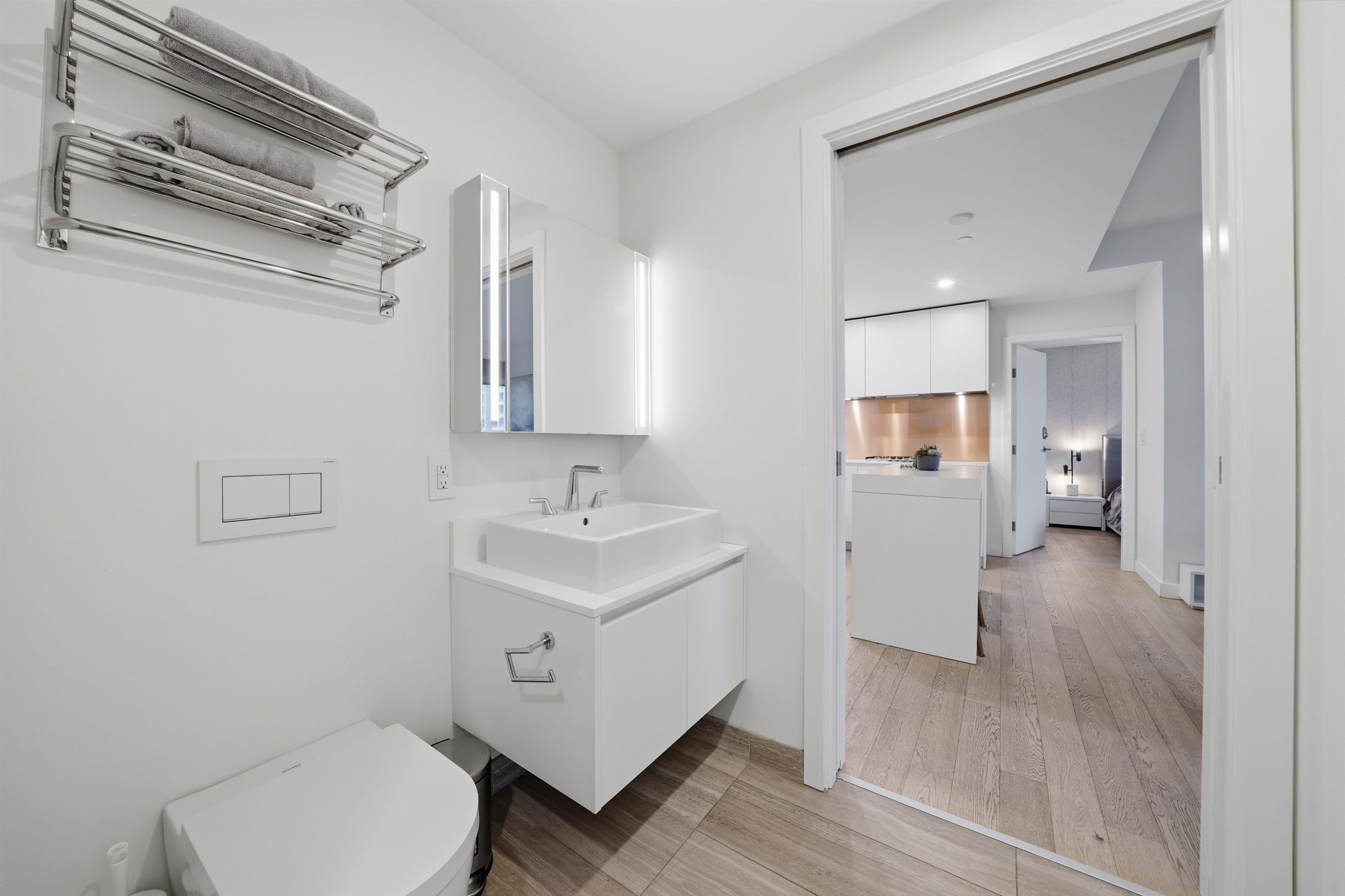 2506-1480 Howe Street, Vancouver, BC