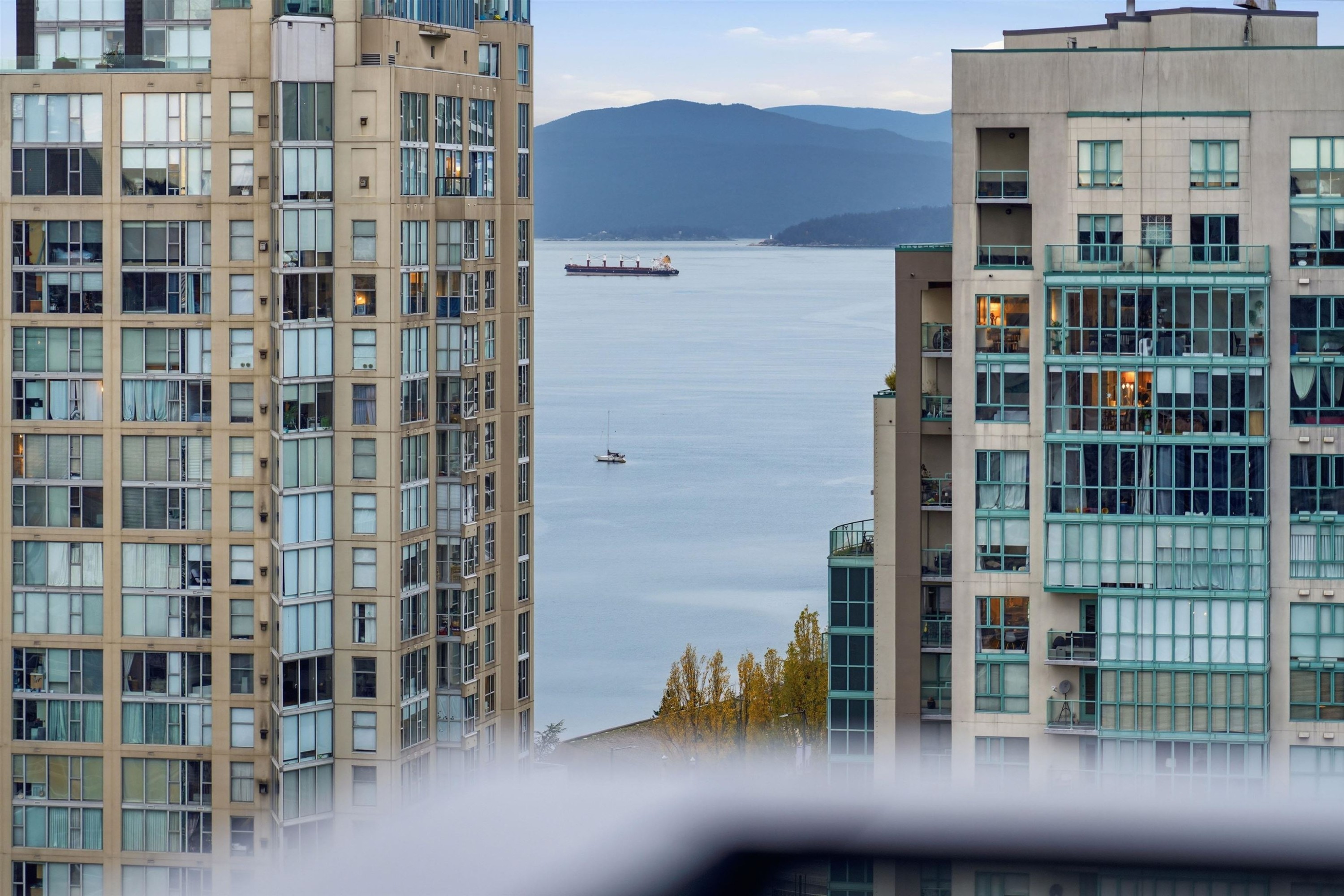 2506-1480 Howe Street, Vancouver, BC