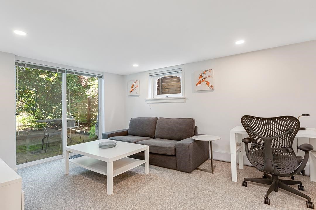 3340 15Th Avenue W, Vancouver, BC