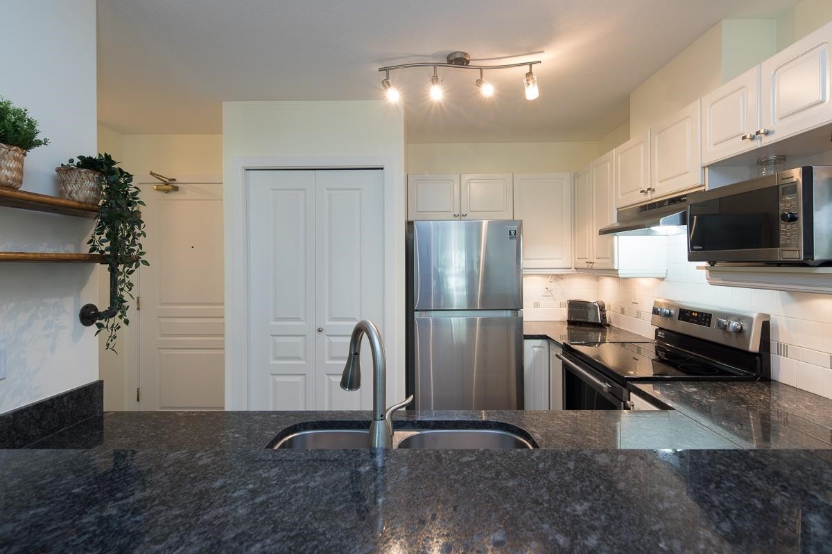 502-214 Eleventh Street, New Westminster, BC