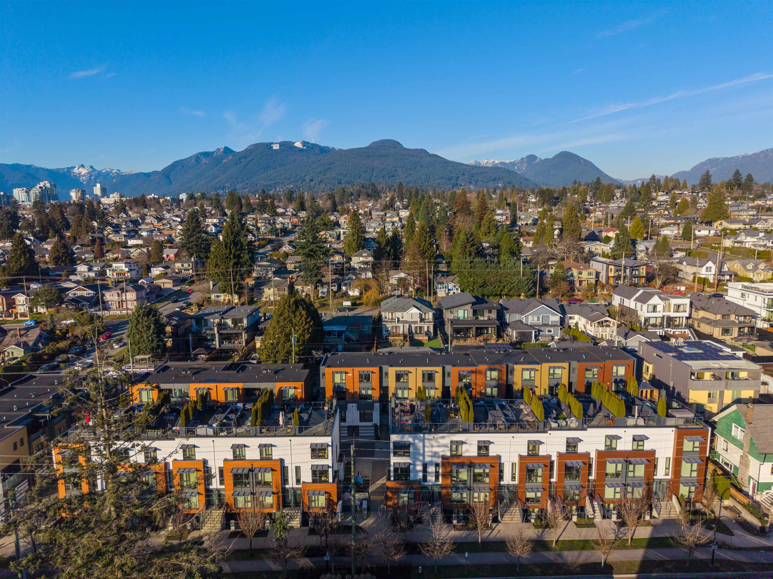 33-720 3Rd Street E, North Vancouver, BC