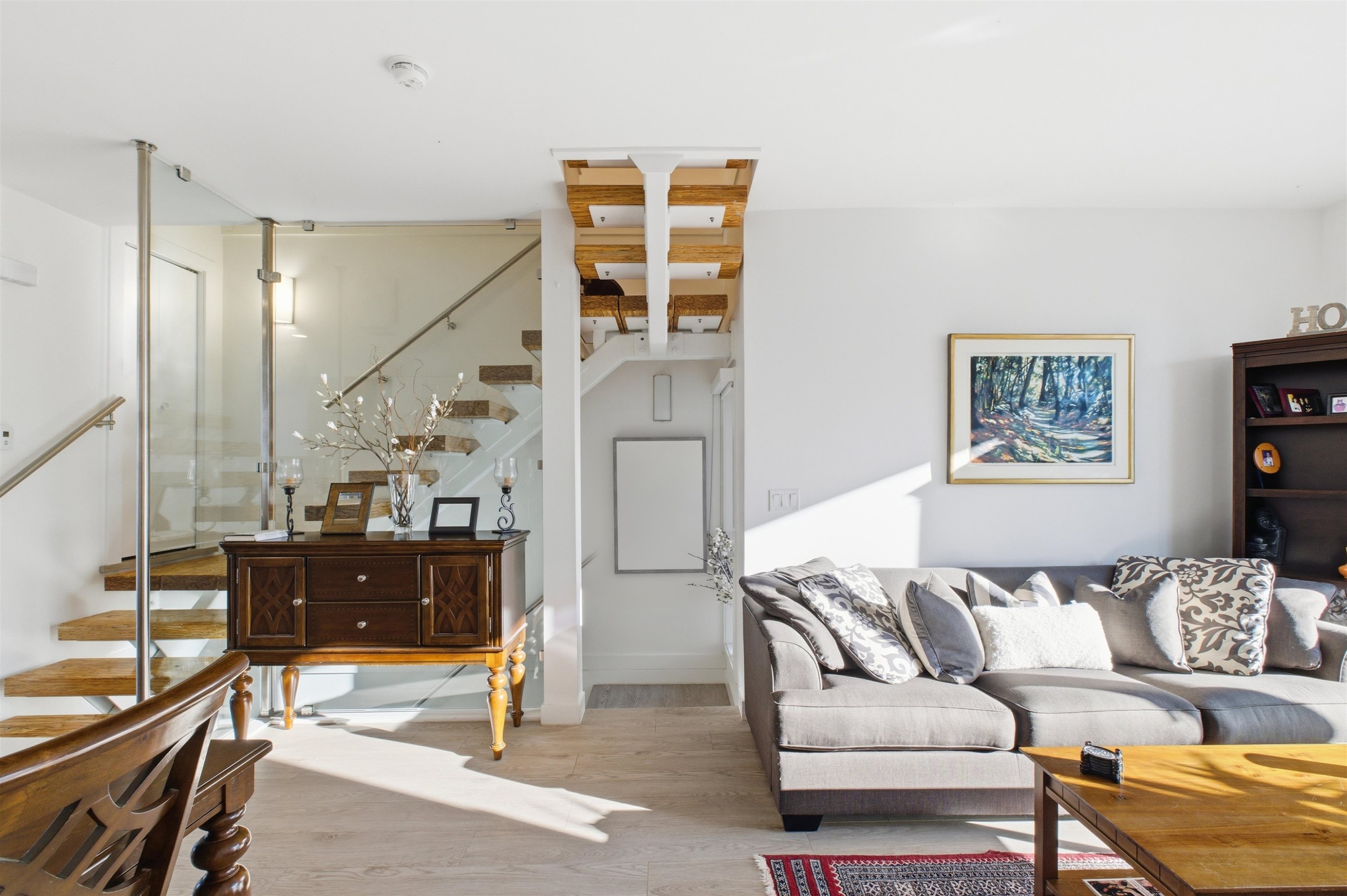 33-720 3Rd Street E, North Vancouver, BC