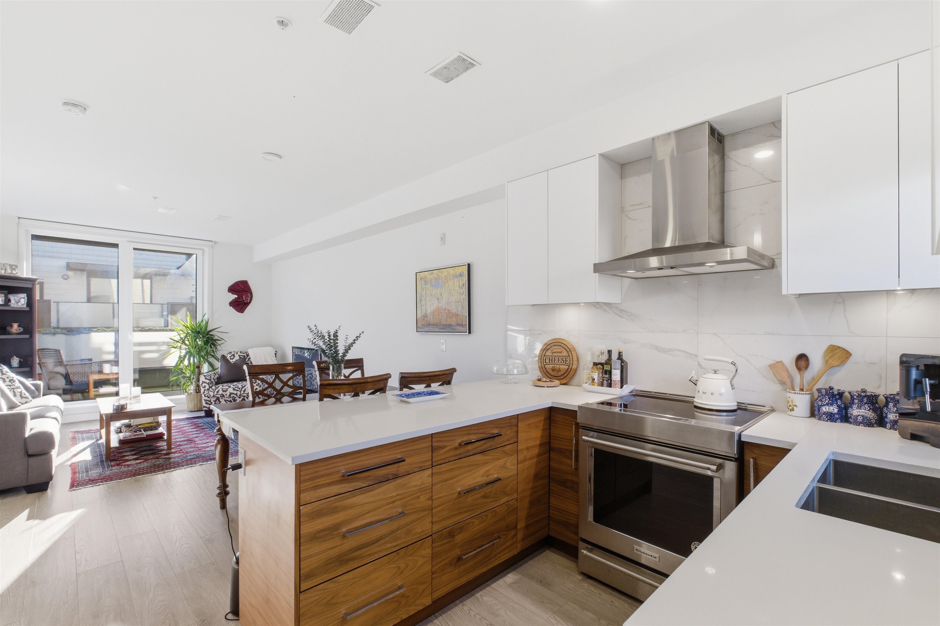 33-720 3Rd Street E, North Vancouver, BC