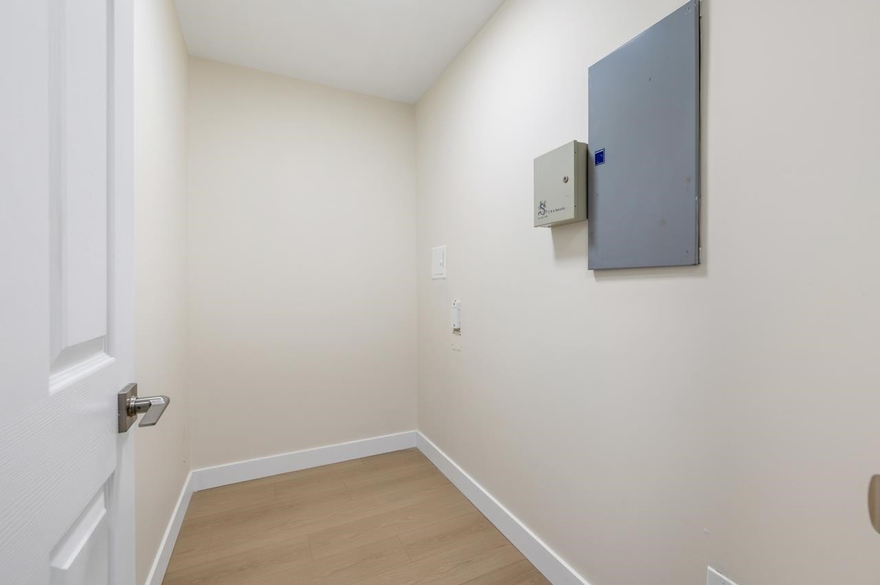 205-1823 Georgia Street E, Vancouver, BC