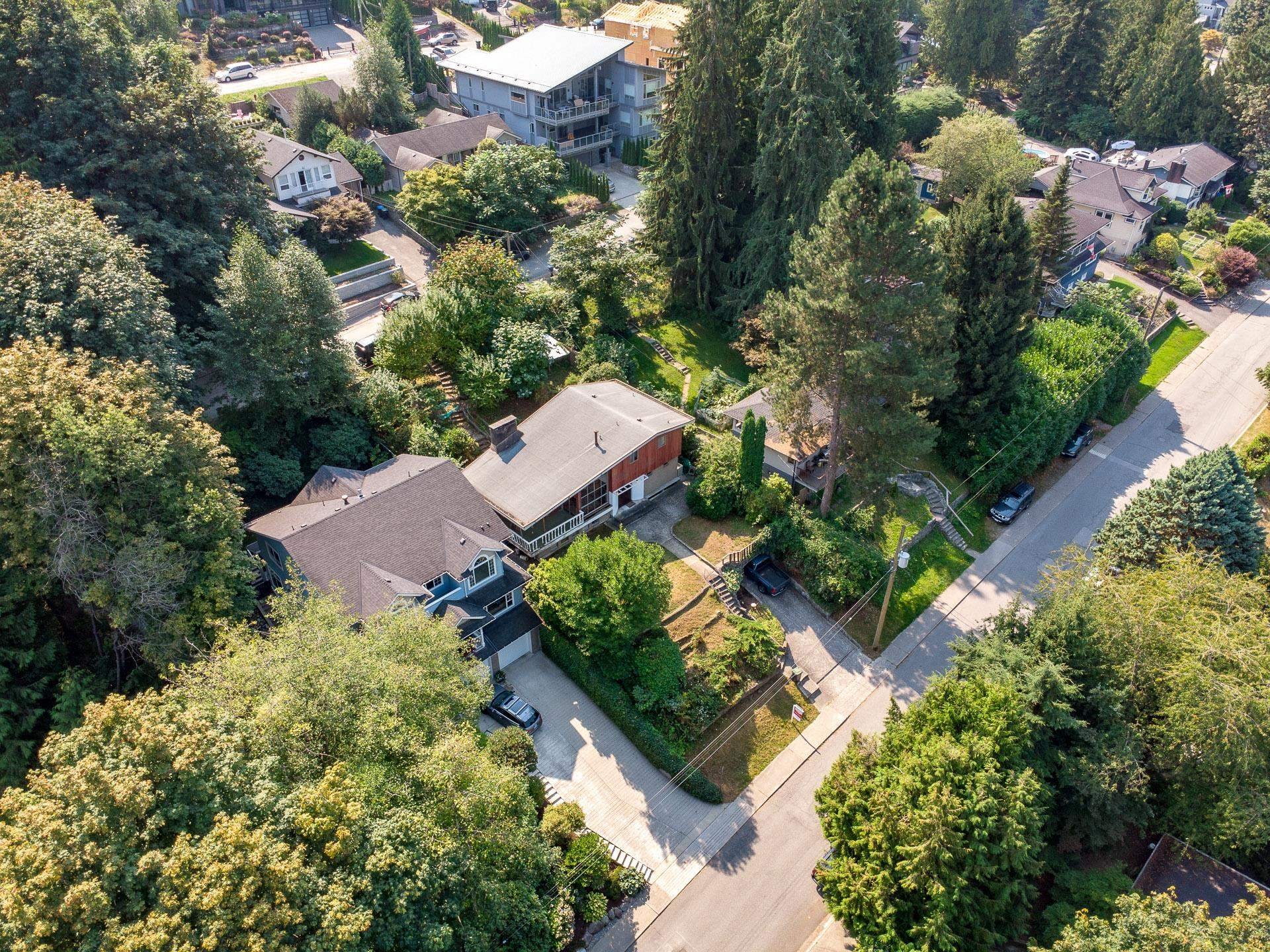 2337 St George Street, Port Moody, BC