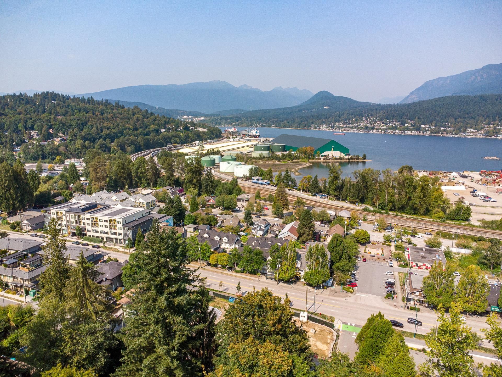 2337 St George Street, Port Moody, BC