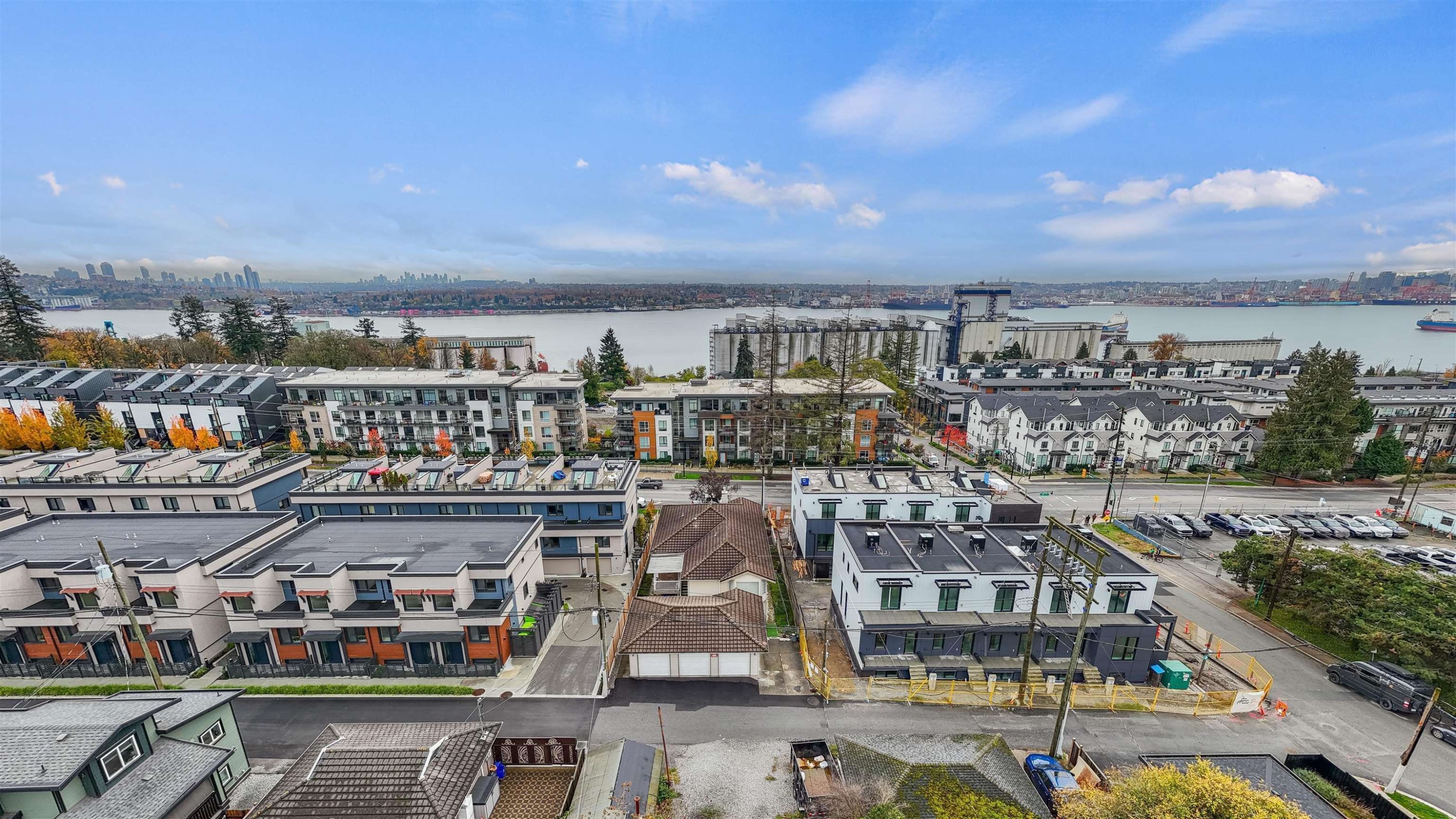 612 3Rd Street E, North Vancouver, BC