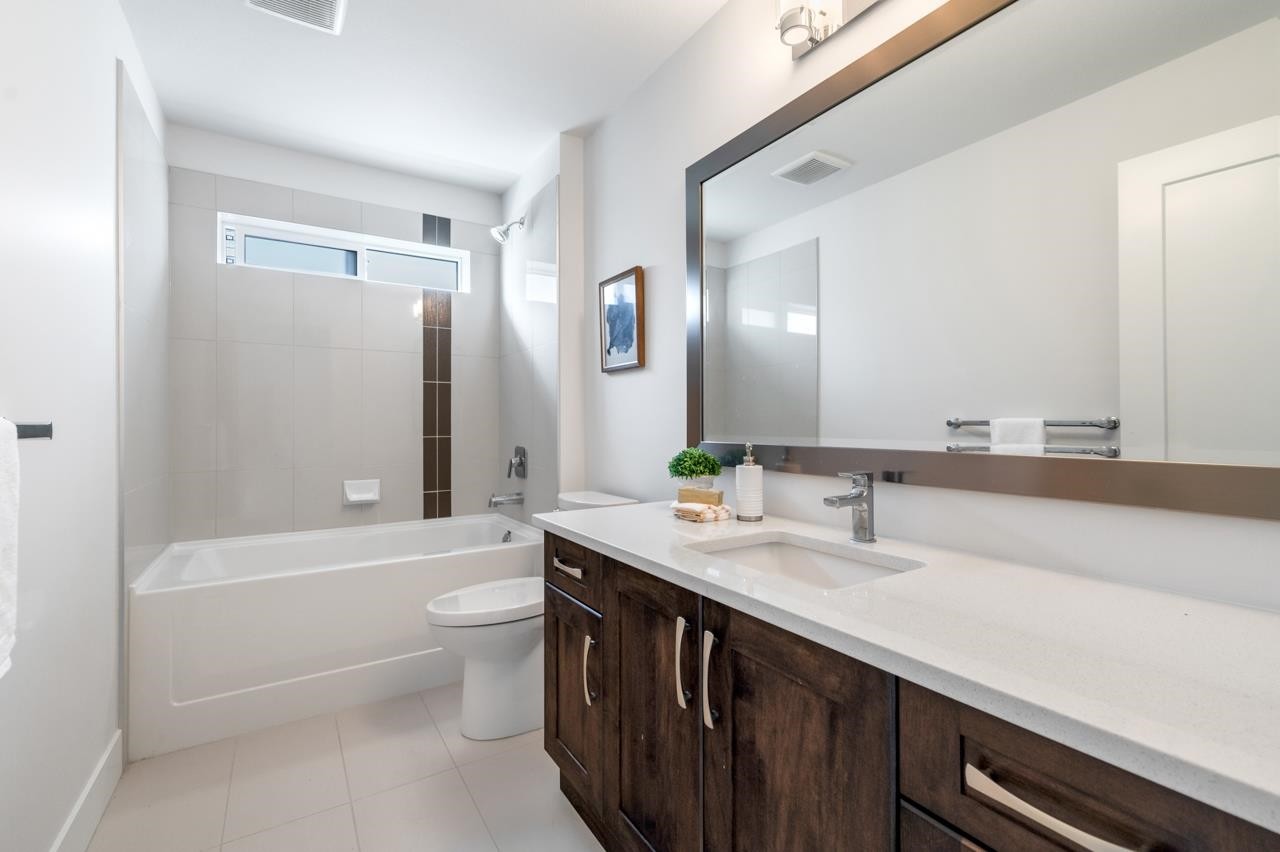 1431 Strawline Hill Street, Coquitlam, BC