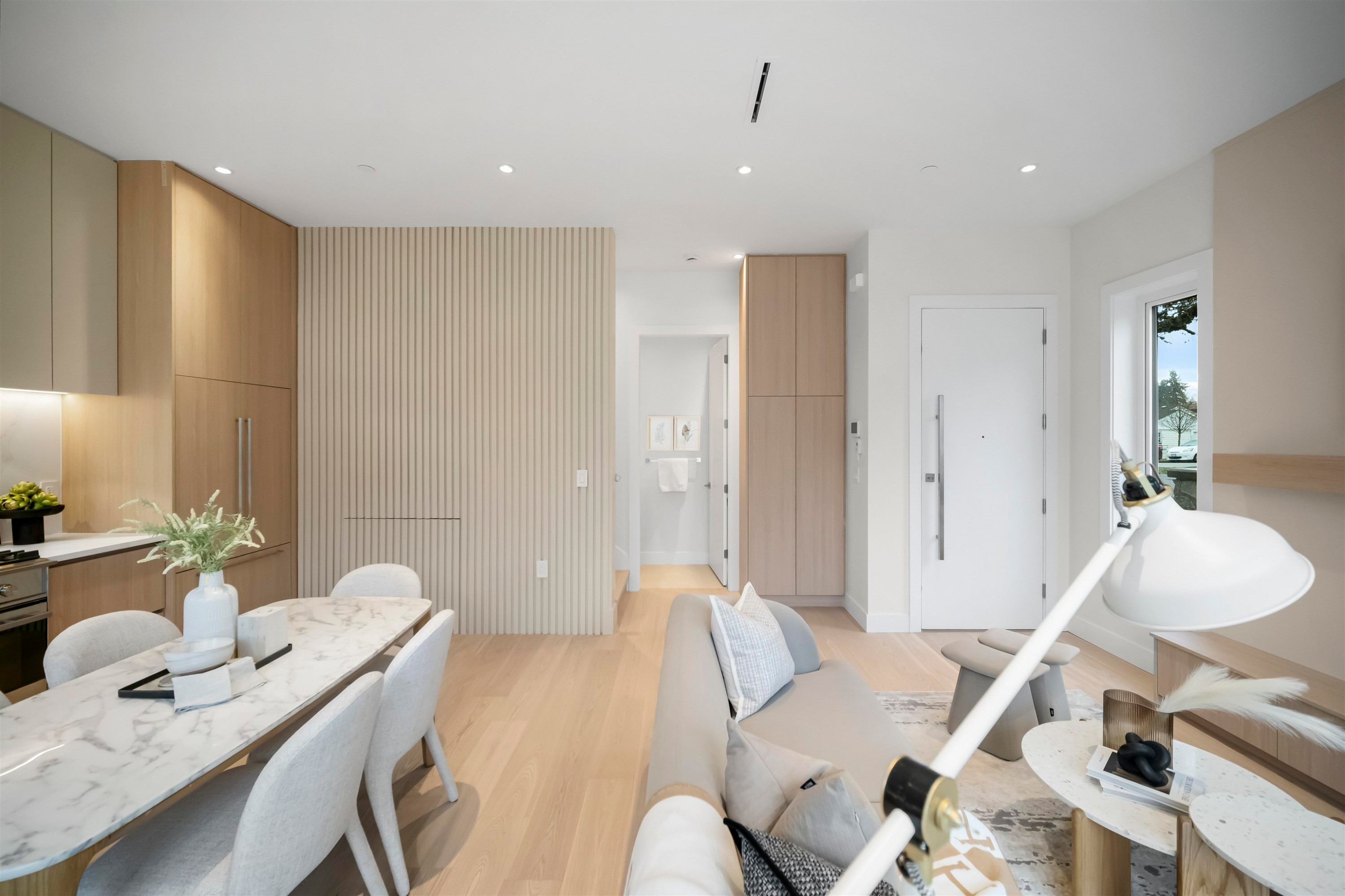 1671 31St Avenue E, Vancouver, BC