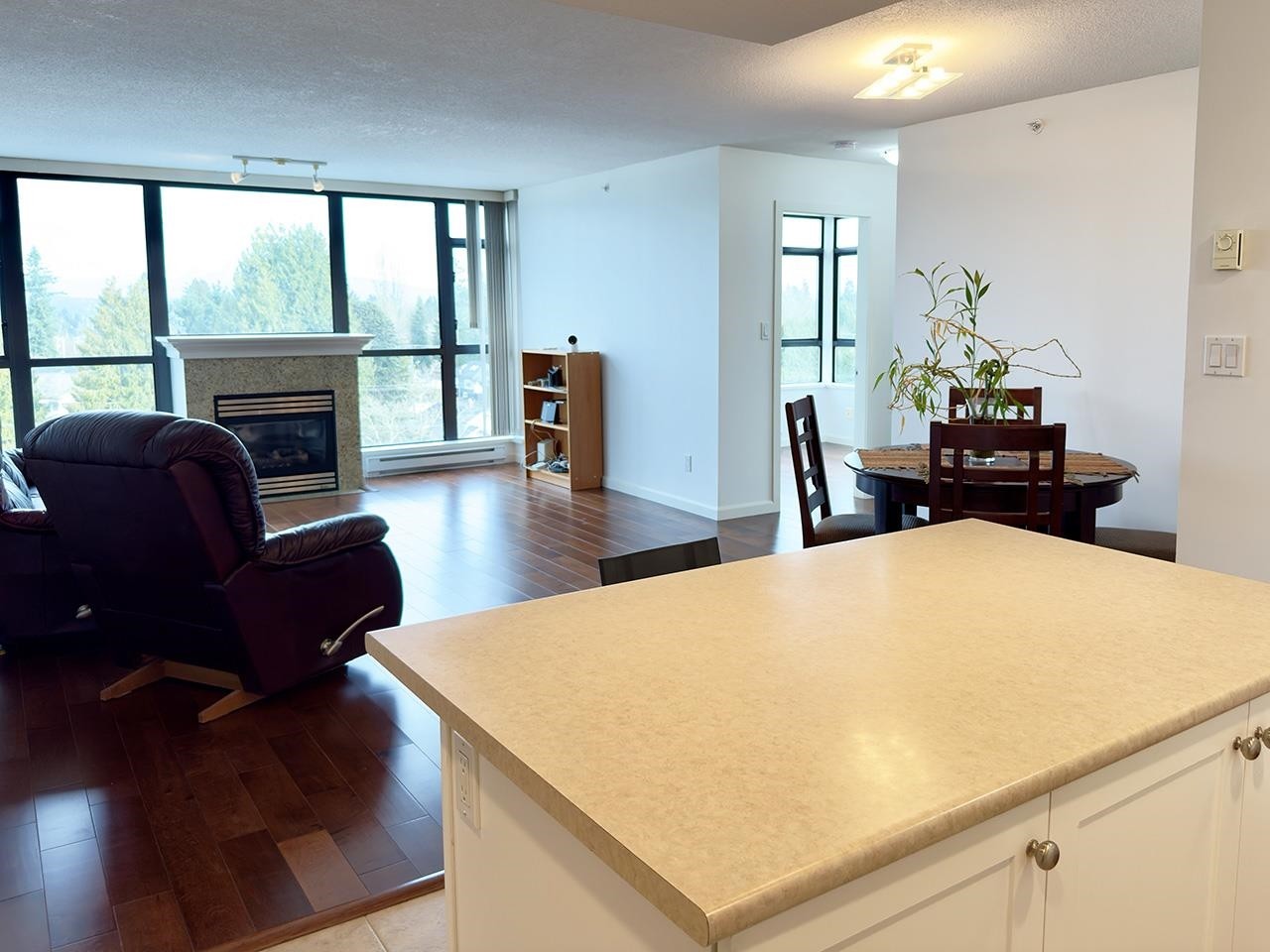 702-615 Hamilton Street, New Westminster, BC