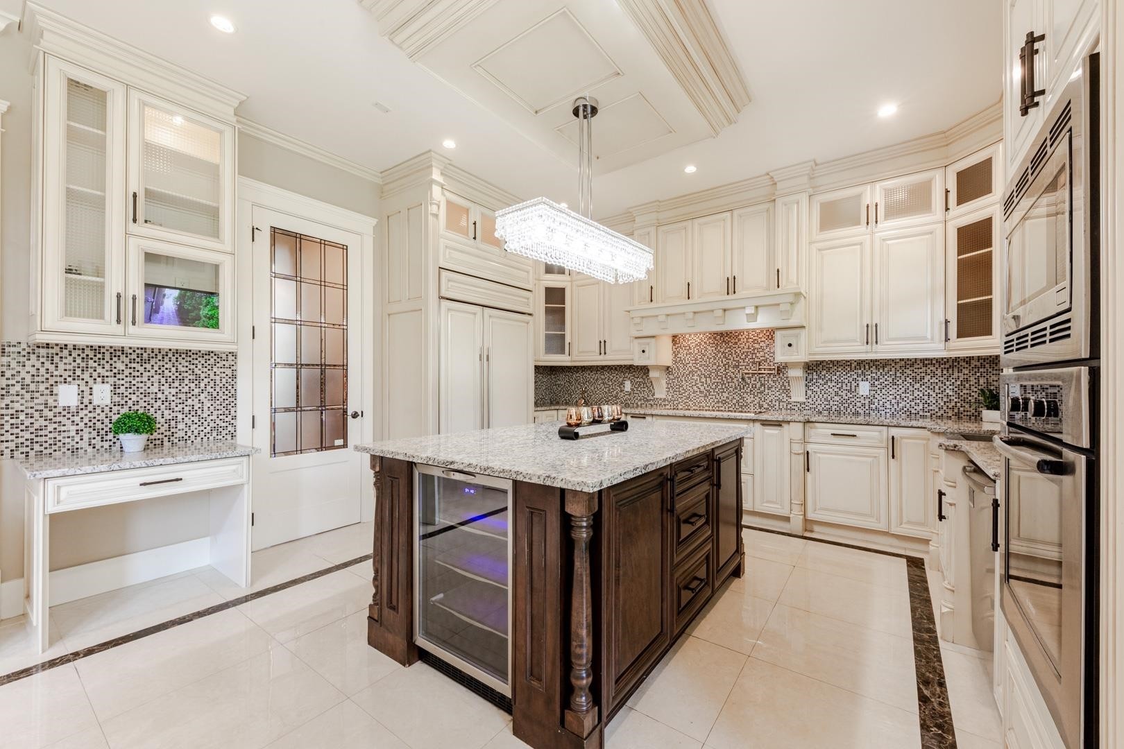 5628 Gibbons Drive, Richmond, BC