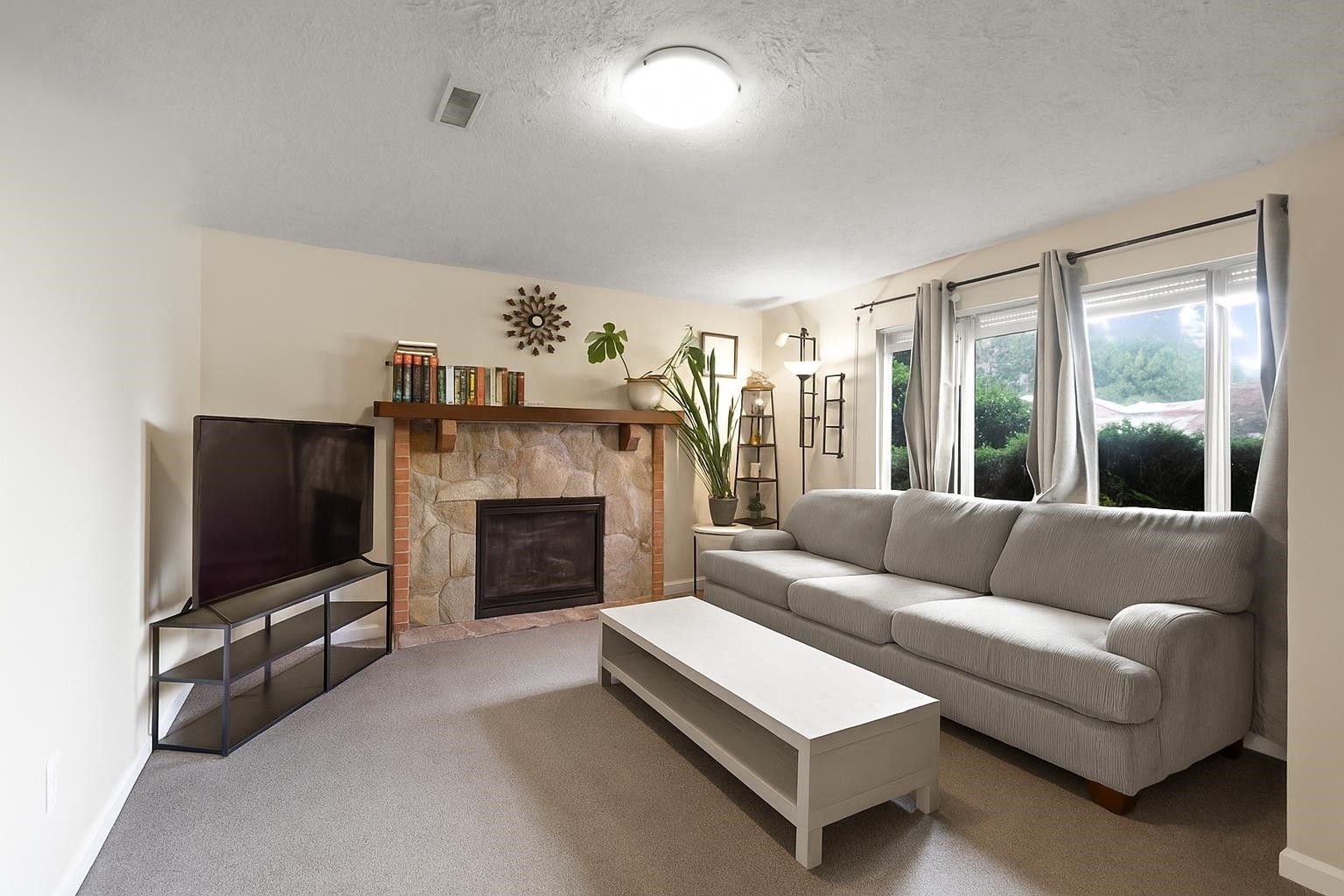 11829 218 Street, Maple Ridge, BC