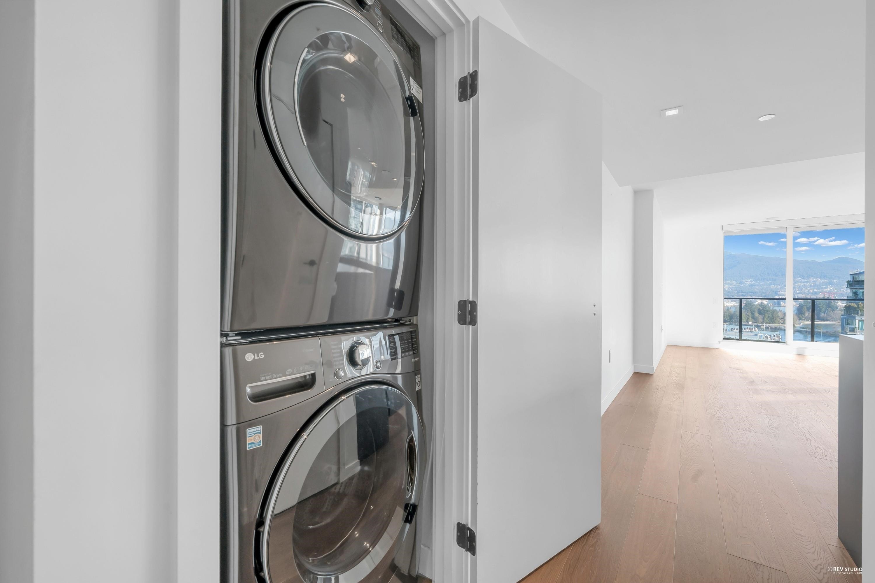 1602-620 Cardero Street, Vancouver, BC